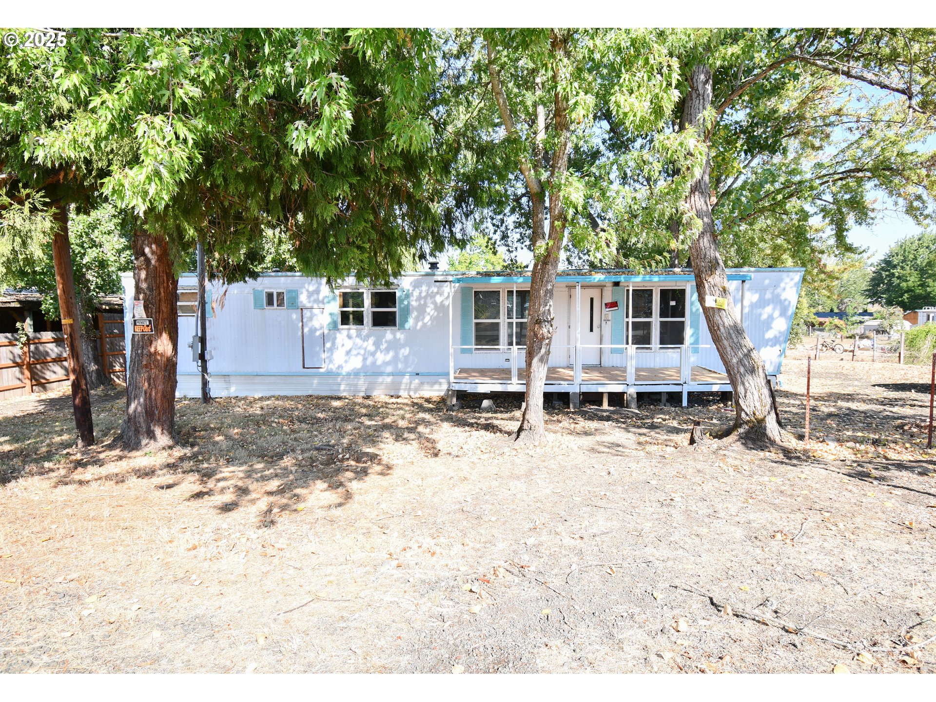 4913 MELODY LN, Roseburg, OR 97471