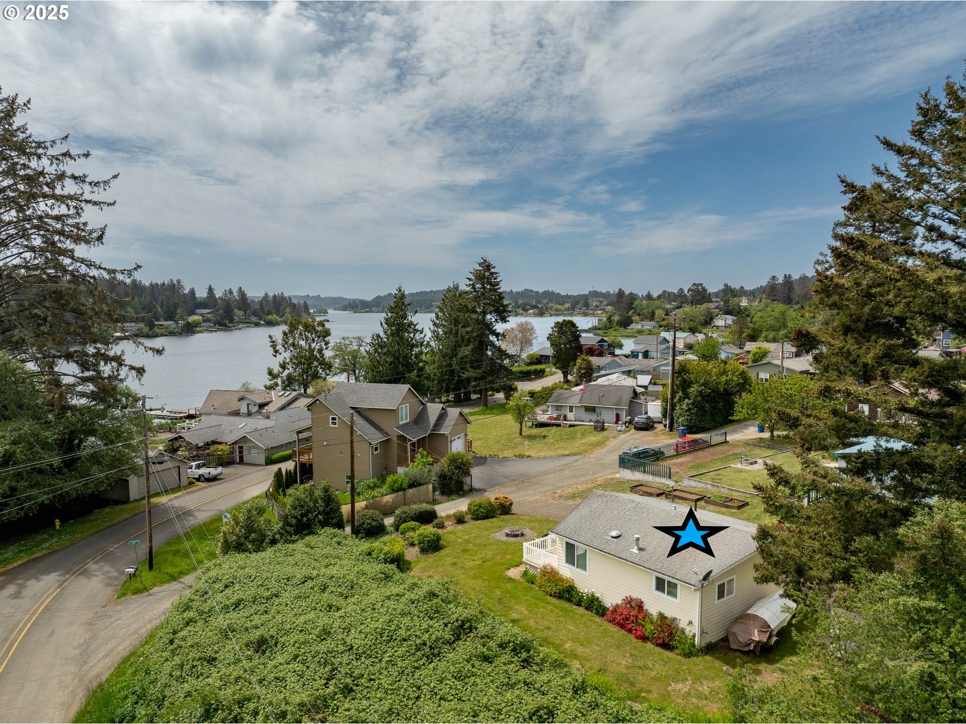 5305 49TH ST, Neotsu, OR 97364