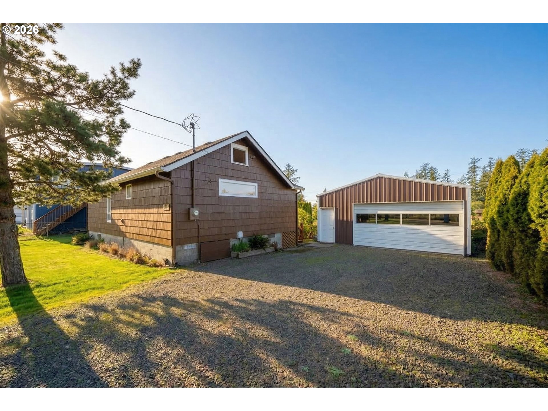 34650 2nd ST, PacificCity, OR 97135