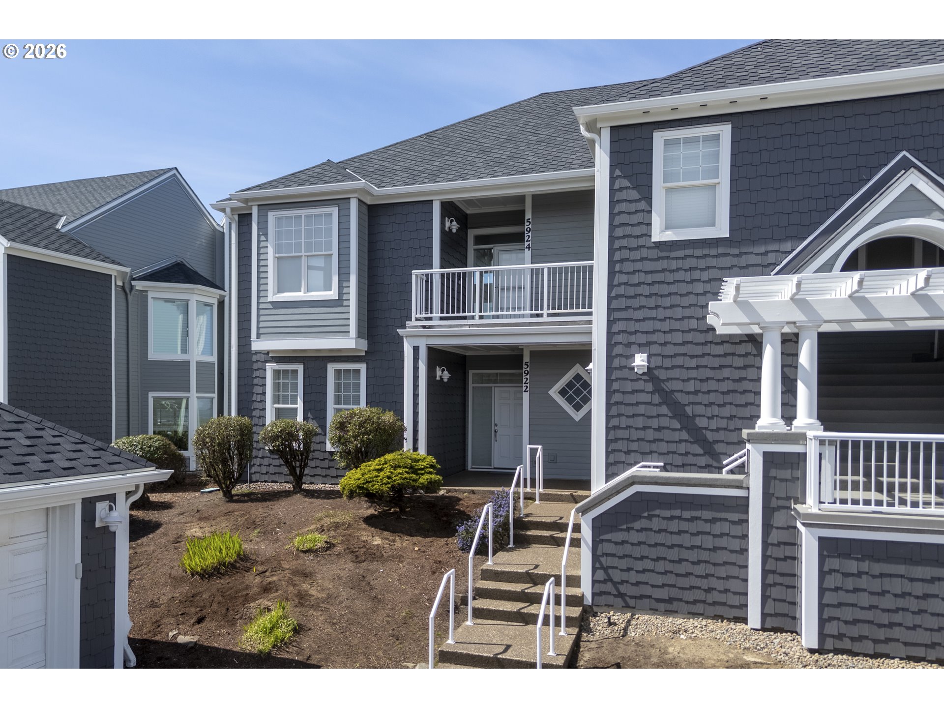 5922 CUPOLA DR, SouthBeach, OR 97366