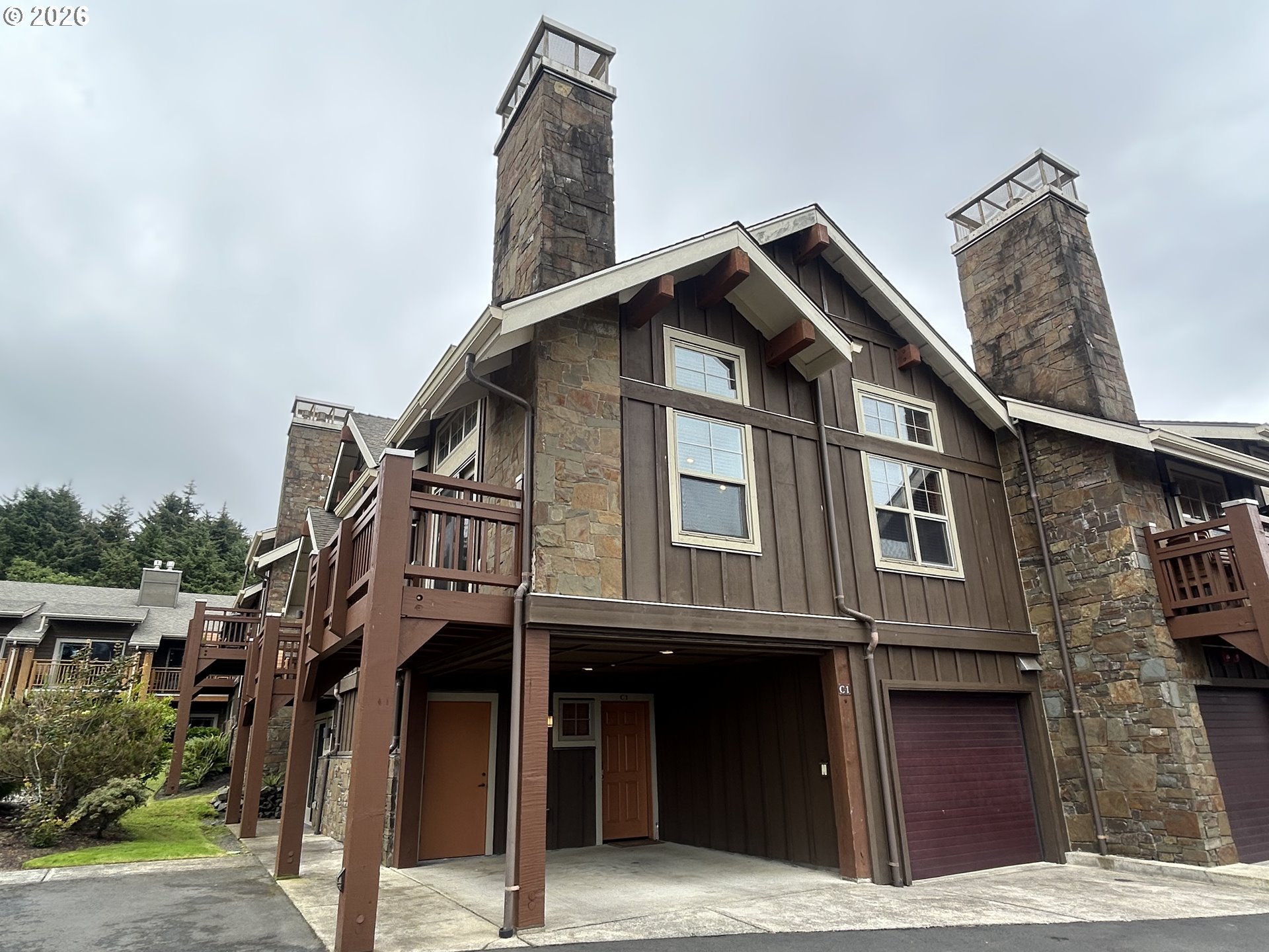 132 SURFCREST AVE, CannonBeach, OR 97110