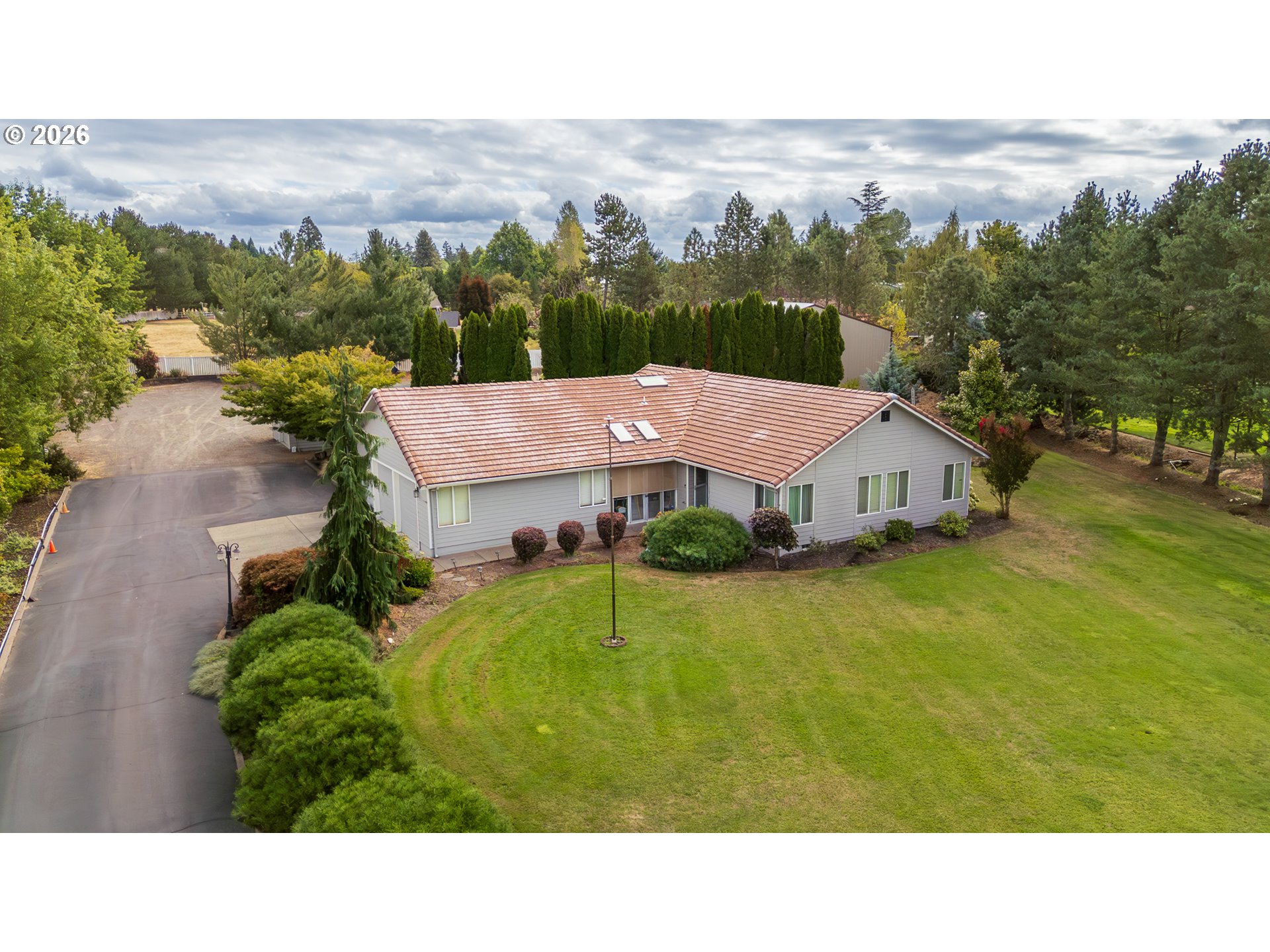 1140 CLOVER VALLEY CT, Salem, OR 97317