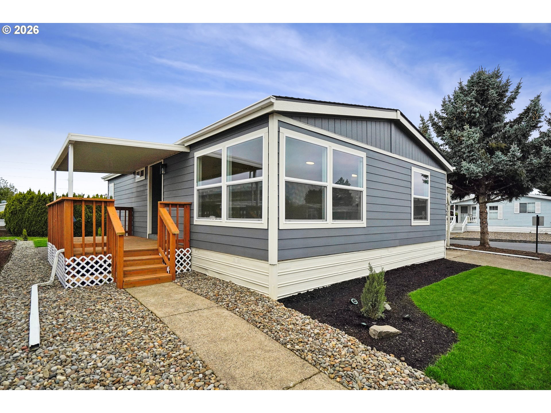 2768 OAKLAND LOOP, Salem, OR 97317