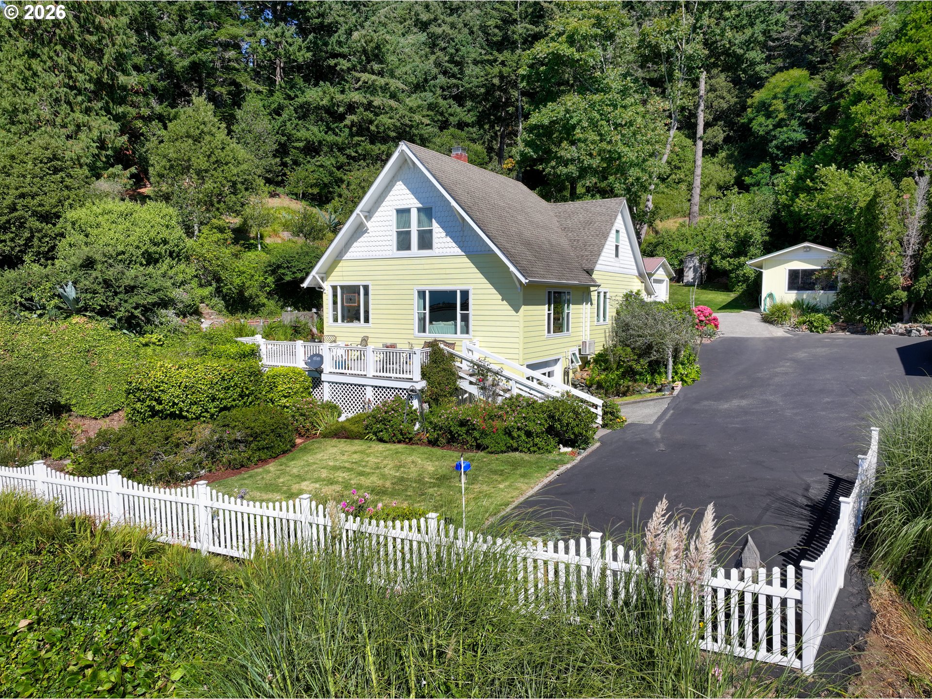 94361 WEDDERBURN LOOP, GoldBeach, OR 97444