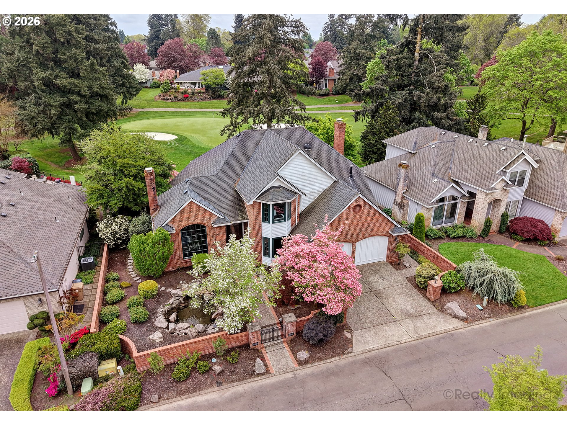 7720 VILLAGE GREENS CIR, Wilsonville, OR 97070