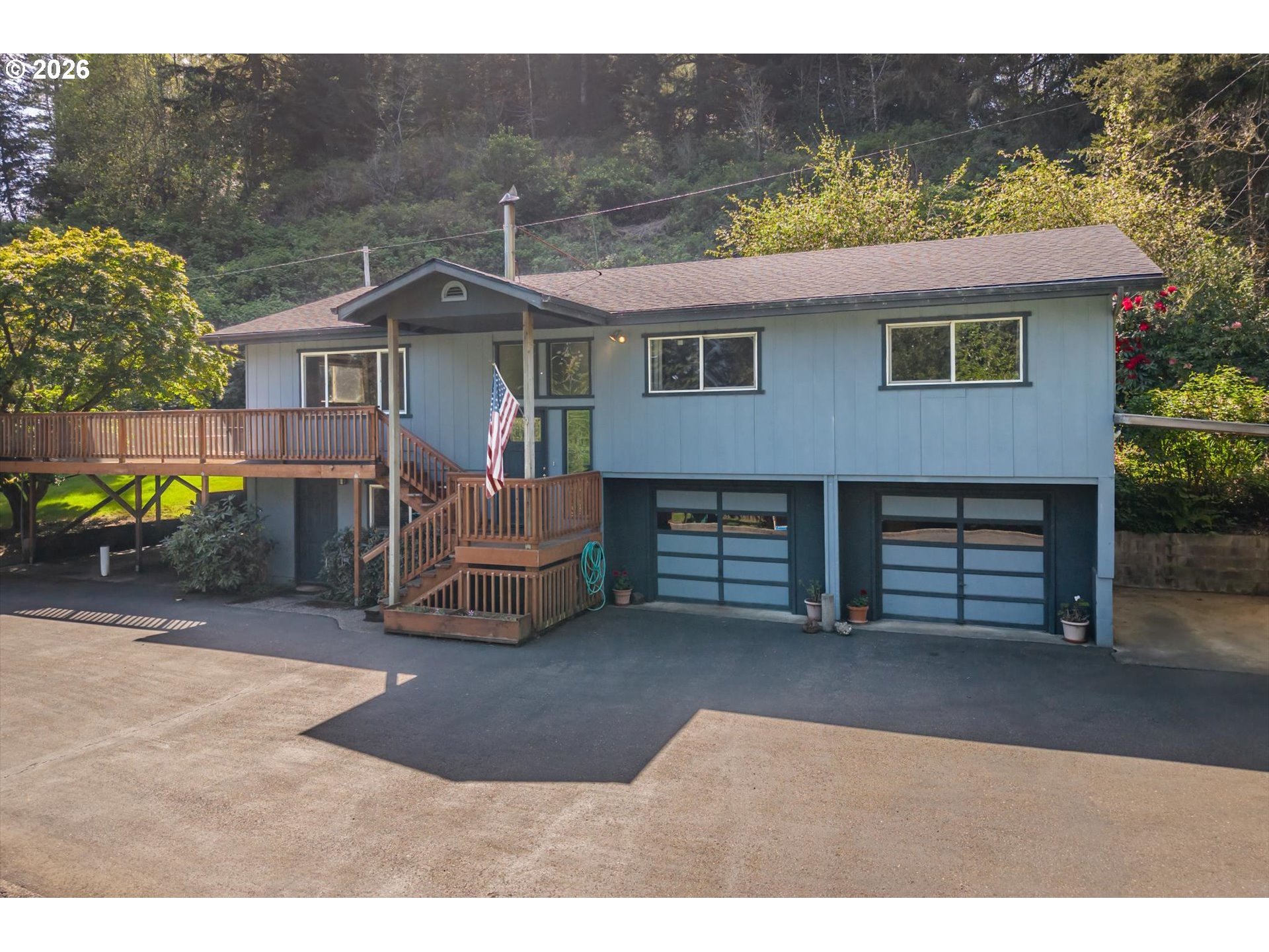 94032 BRUSH LN, CoosBay, OR 97420