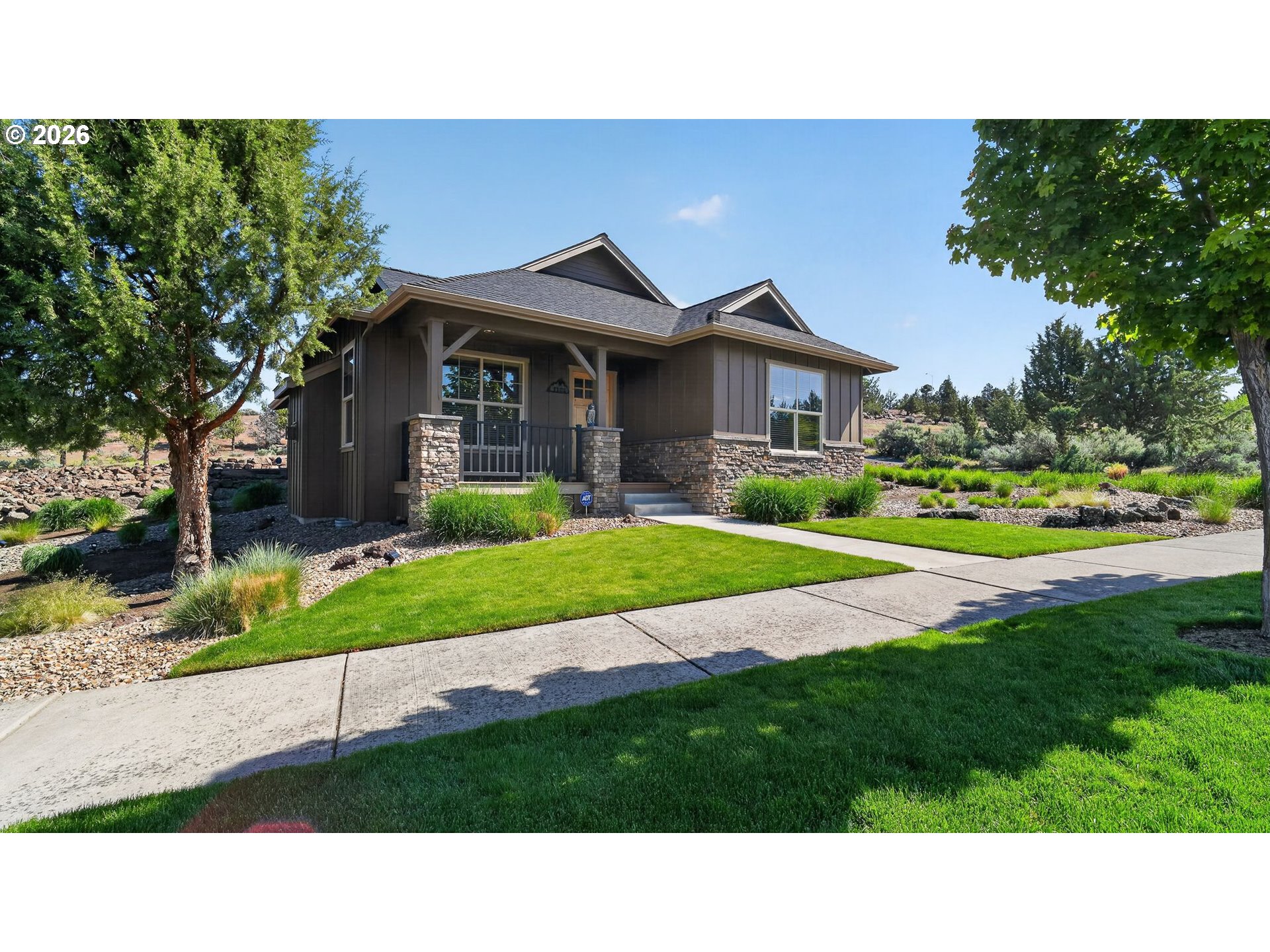 1202 YARROW AVE, Madras, OR 97741