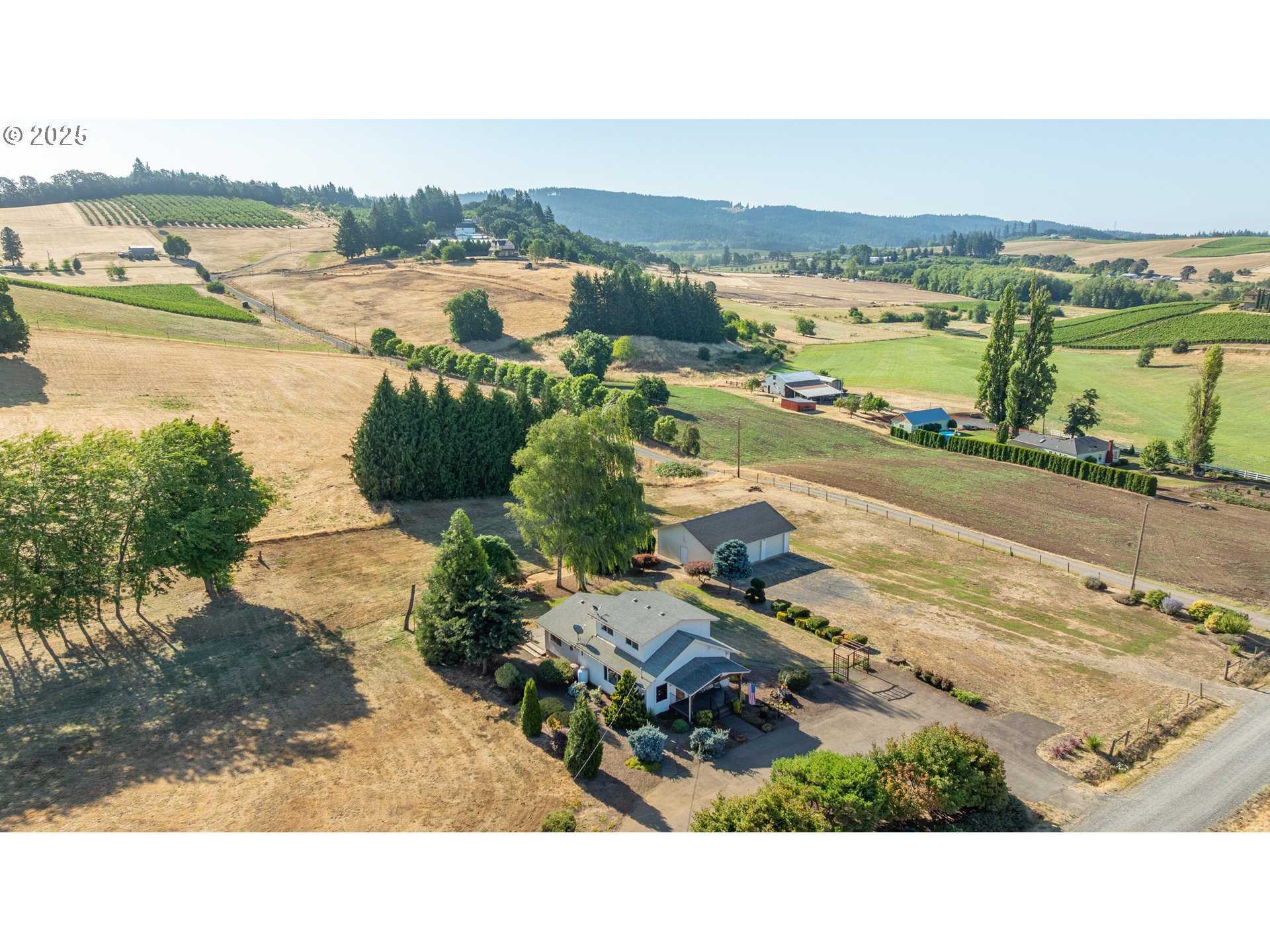 11795 FINN HILL LOOP, Carlton, OR 97111