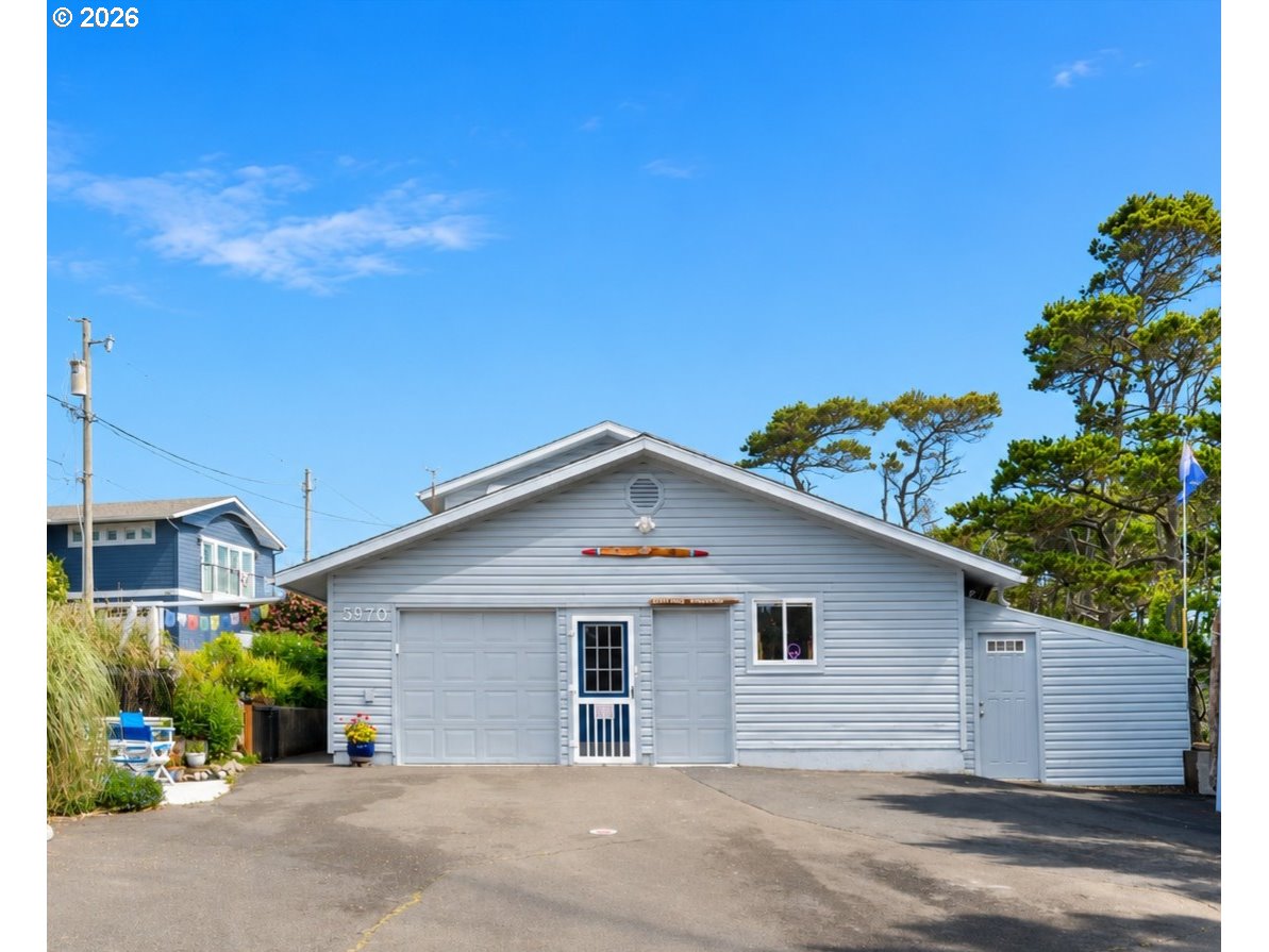 5970 EL MAR CT, LincolnCity, OR 97367
