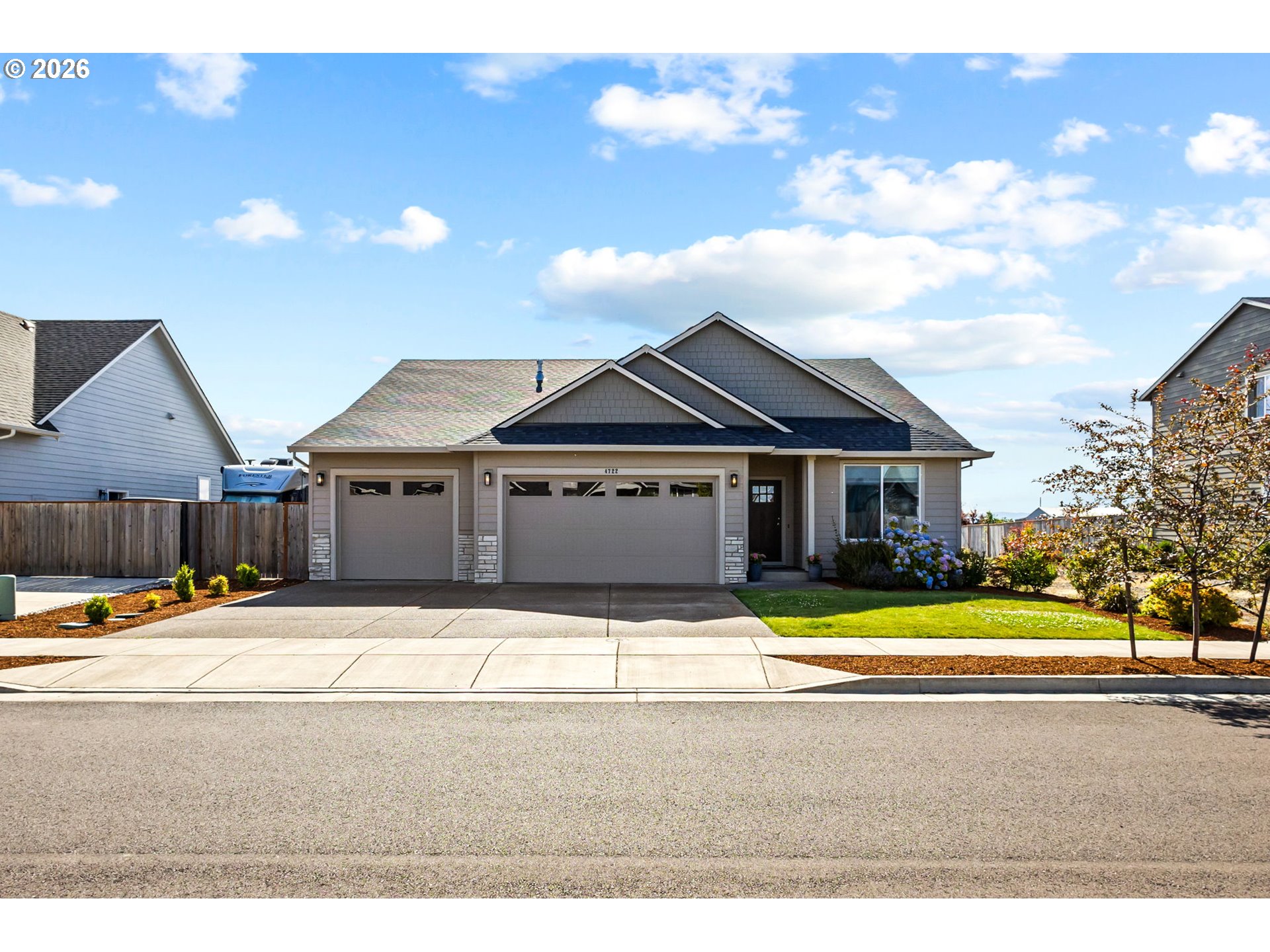 4722 ROYAL DR, Albany, OR 97321