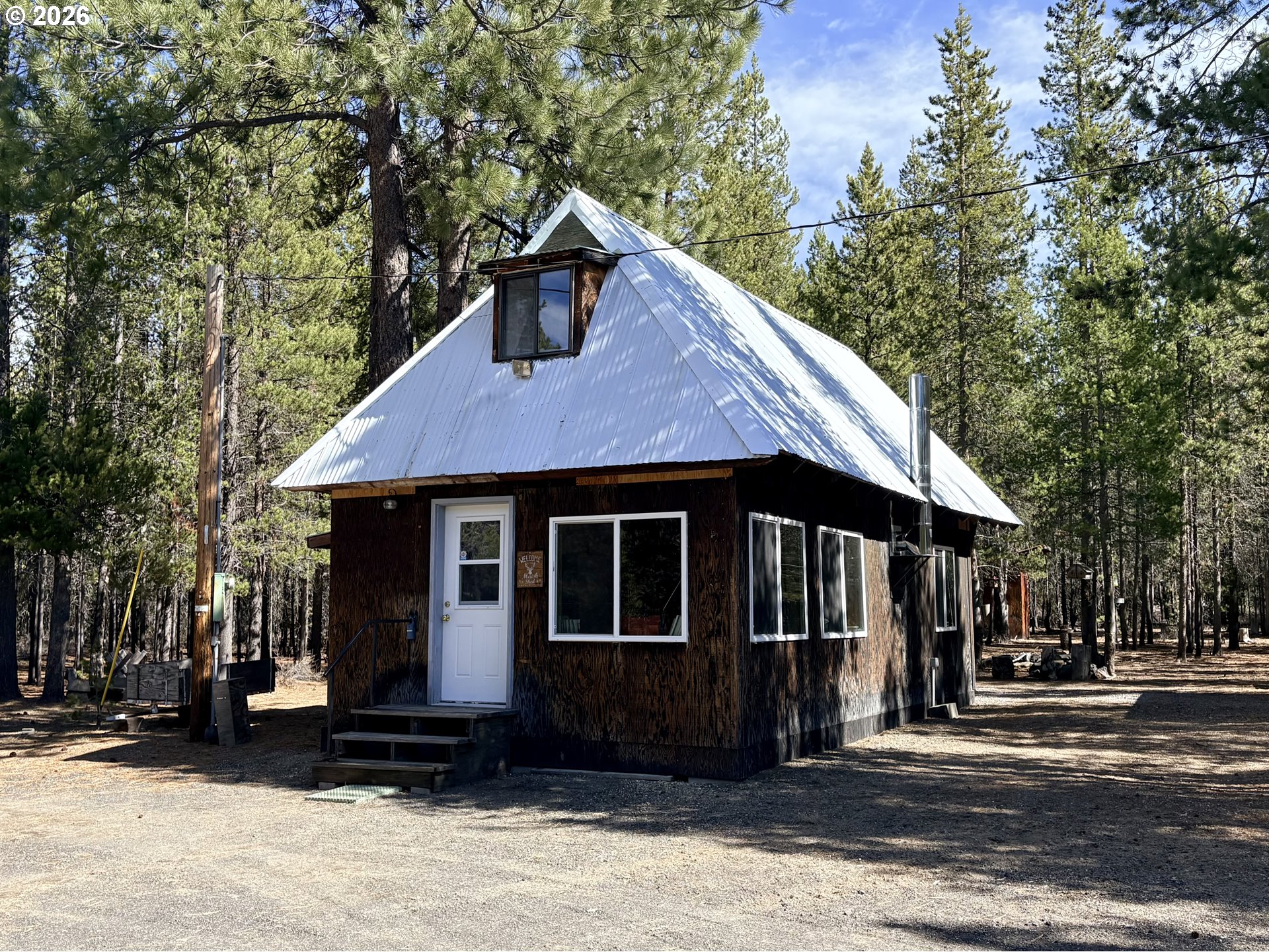 McNeale DR, CrescentLake, OR 97733