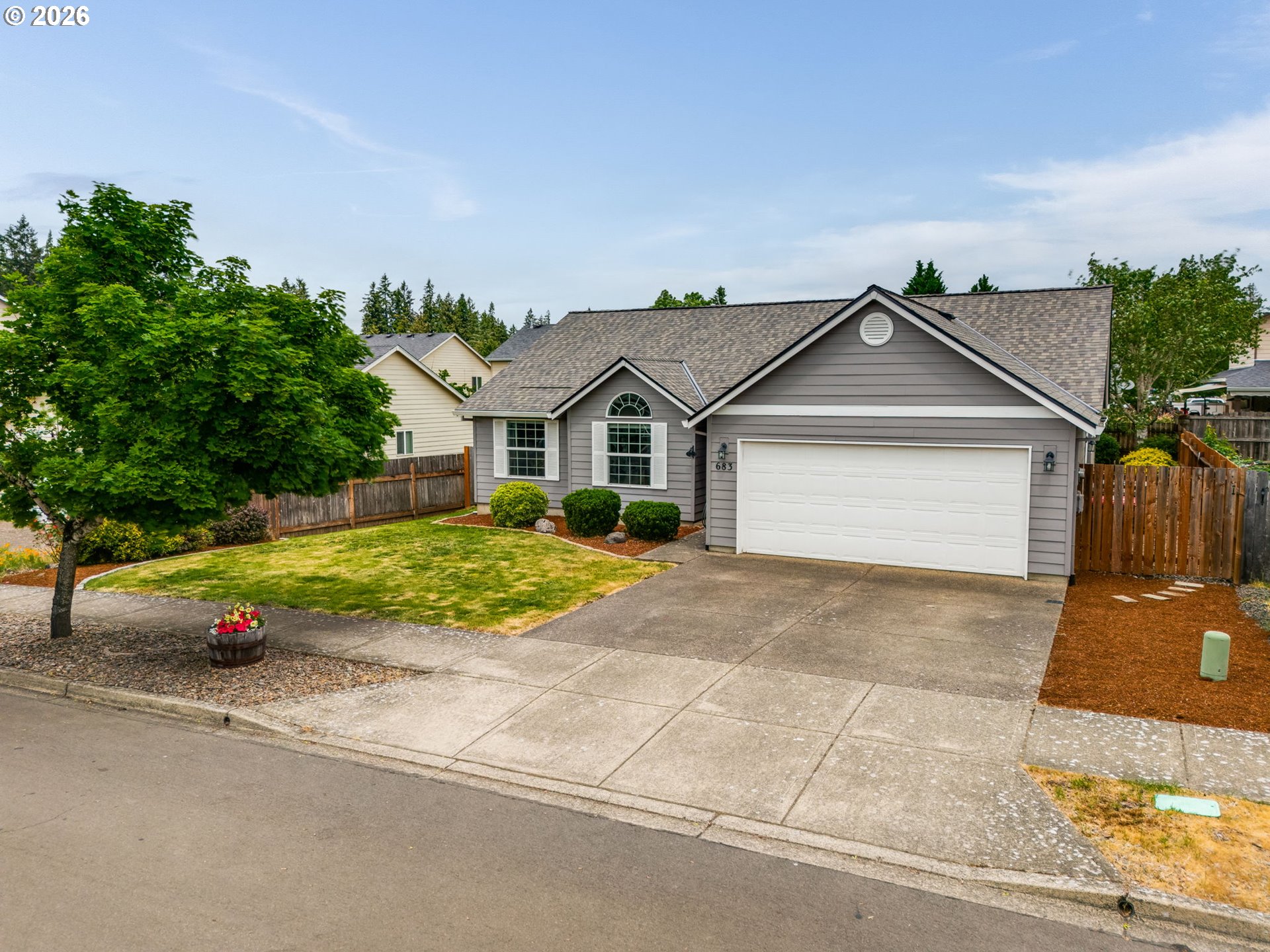 683 SUMMERFIELD ST, McMinnville, OR 97128