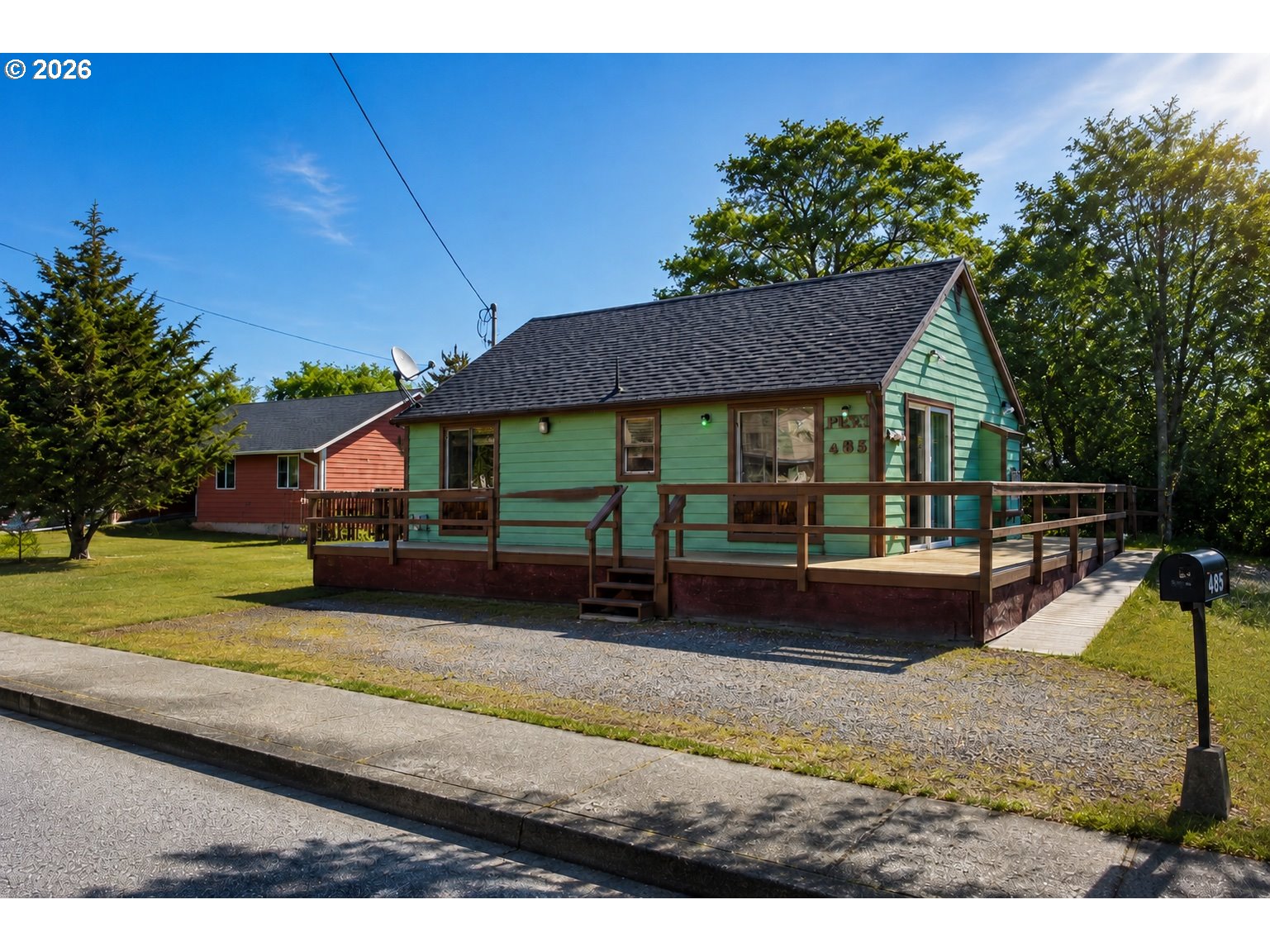 495 WAHANNA RD, Seaside, OR 97138