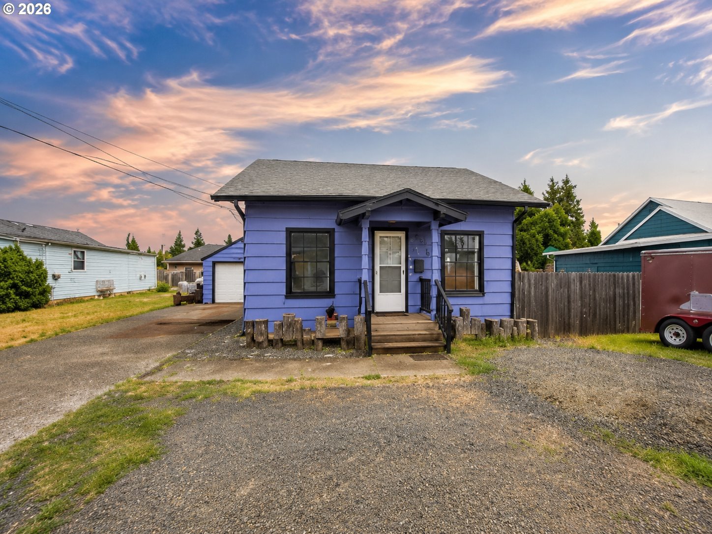 1525 2ND ST, Lebanon, OR 97355
