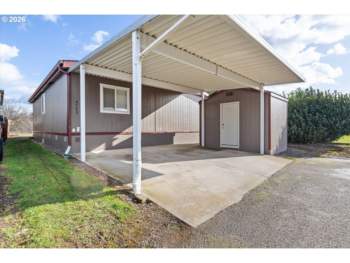 4792 WYOMING CIR, Salem, OR 97305