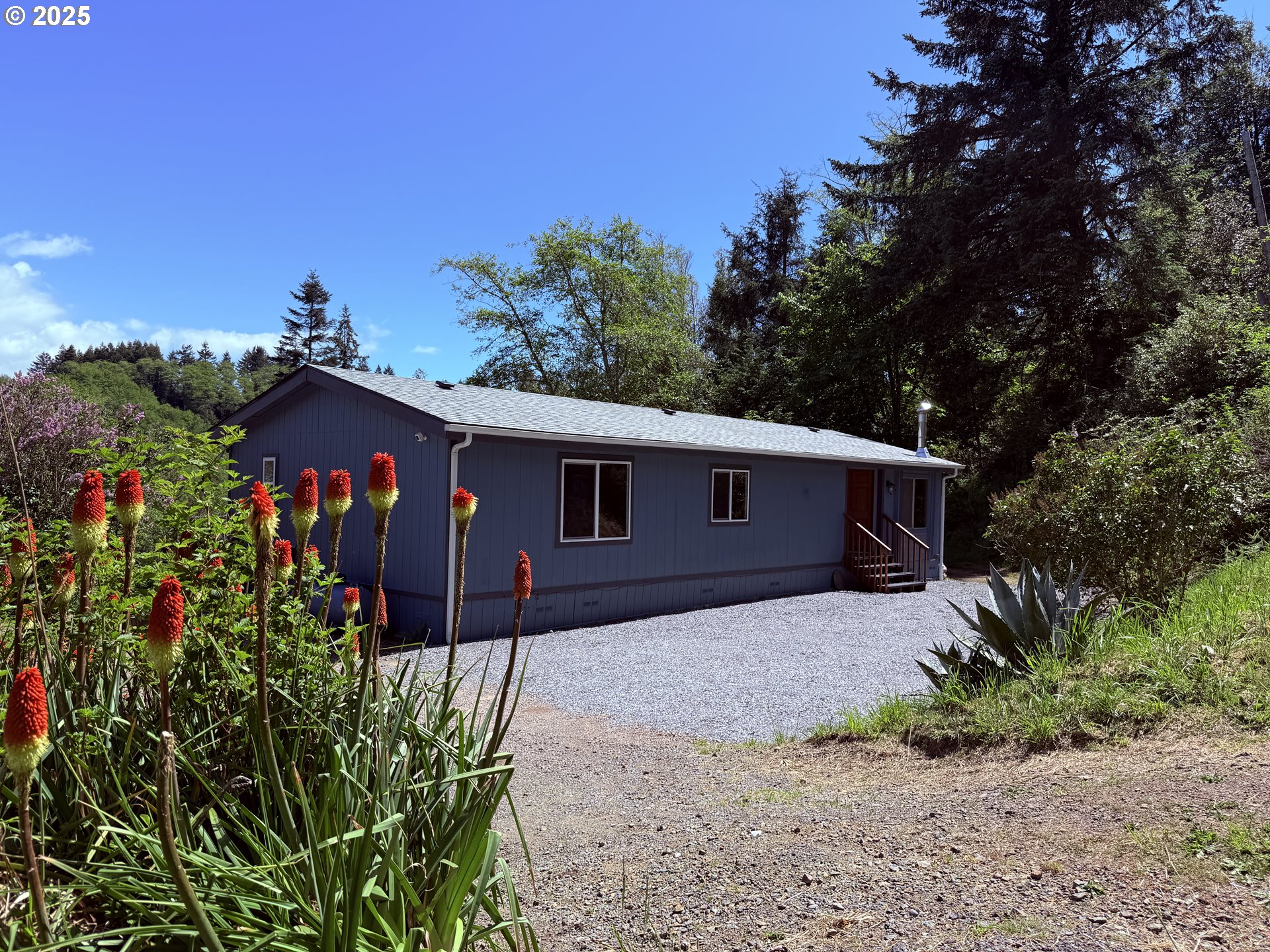96134 FOXGLOVE WAY, Brookings, OR 97415