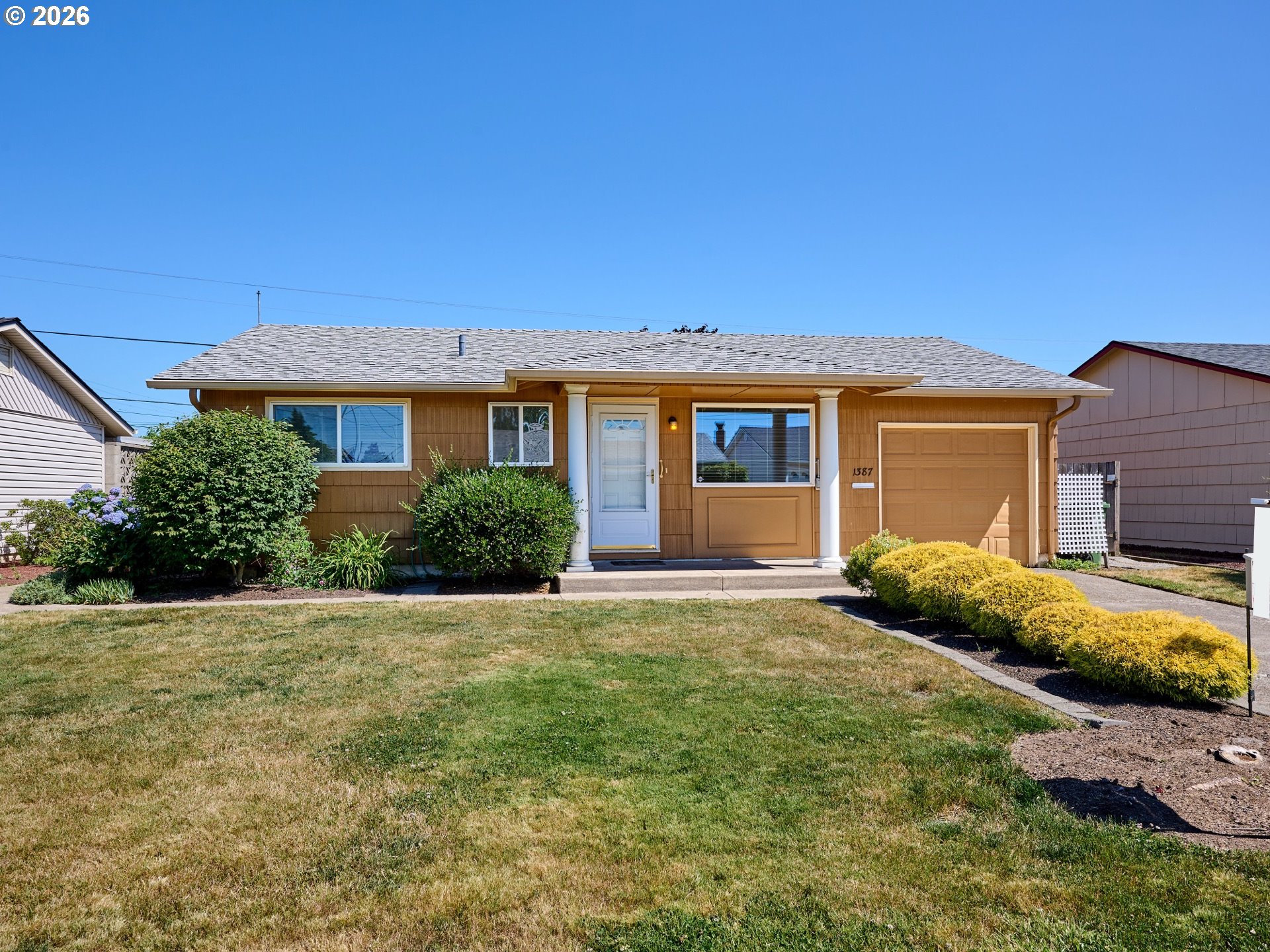1387 HAMPTON WAY, Woodburn, OR 97071