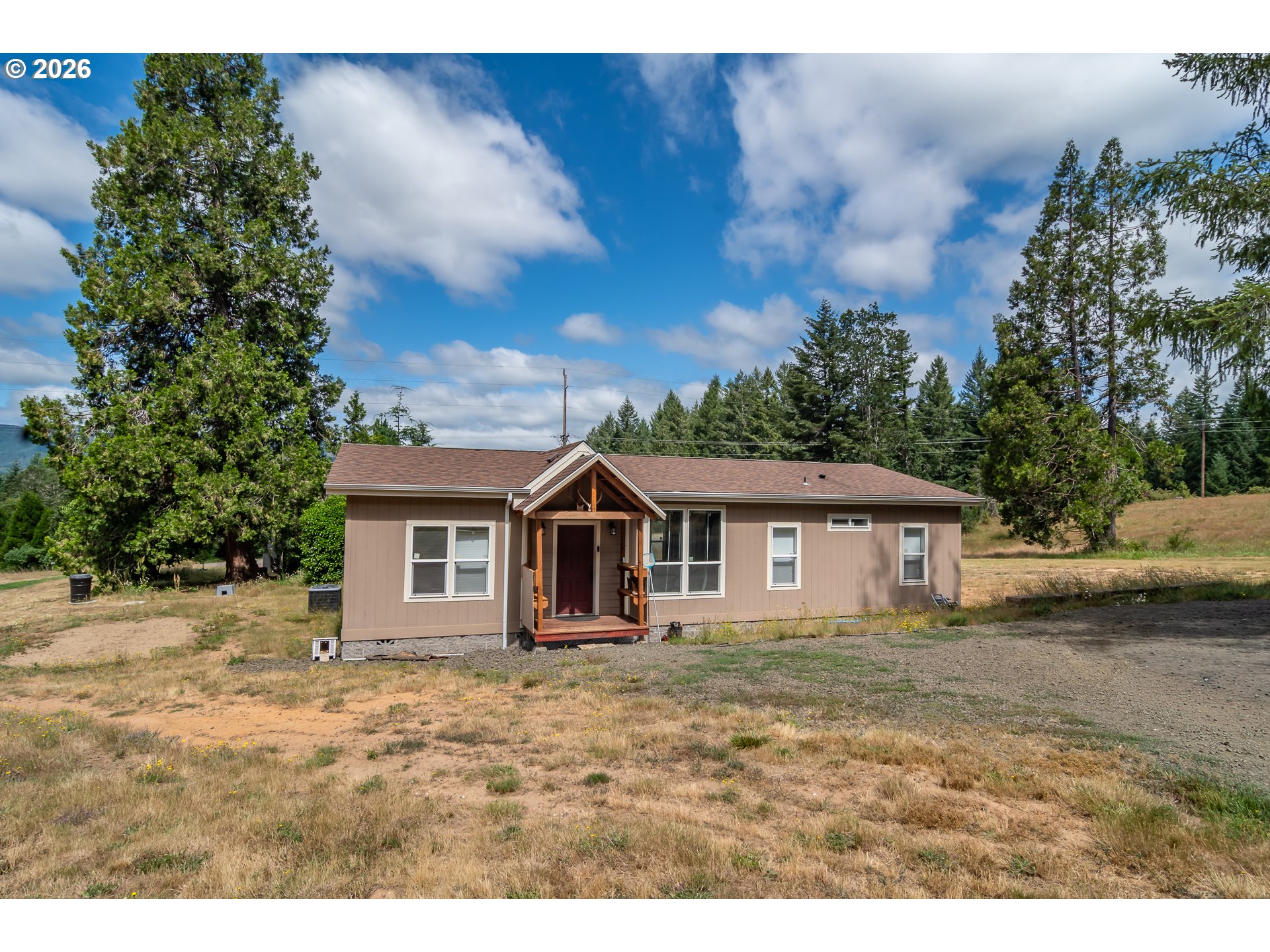 17520 HIGHWAY 42, CamasValley, OR 97416