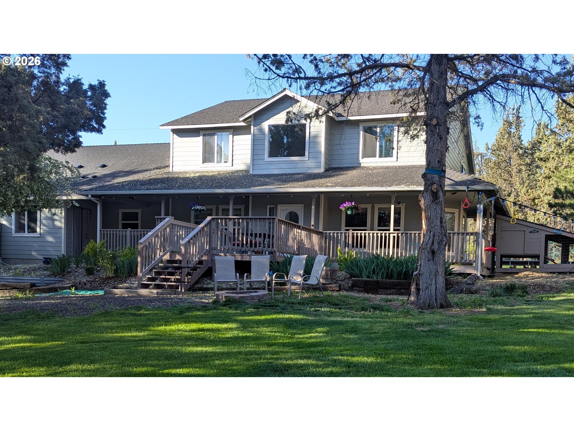 905 BURNS LN, Madras, OR 97741