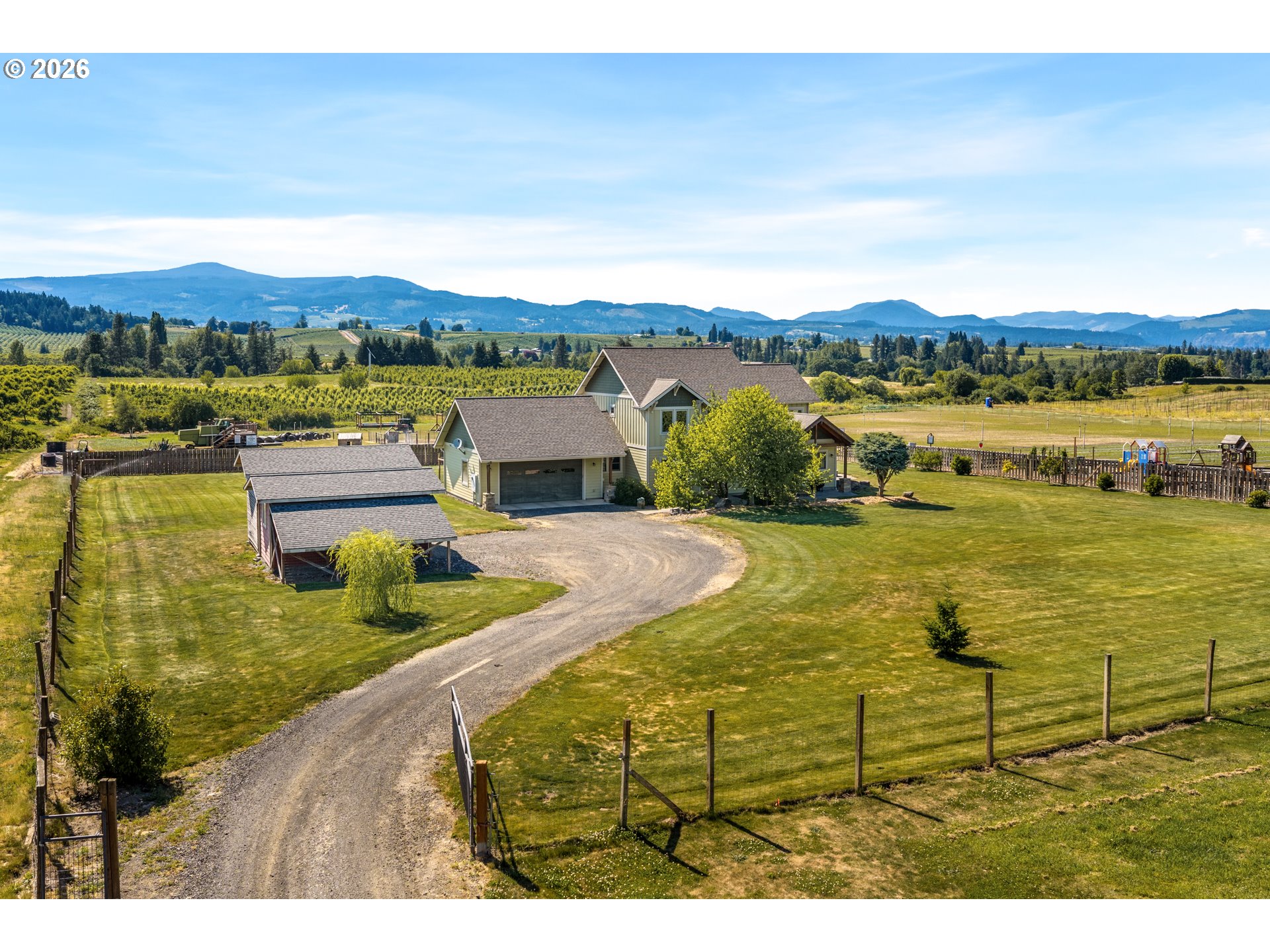 3066 THOMSEN RD, HoodRiver, OR 97031