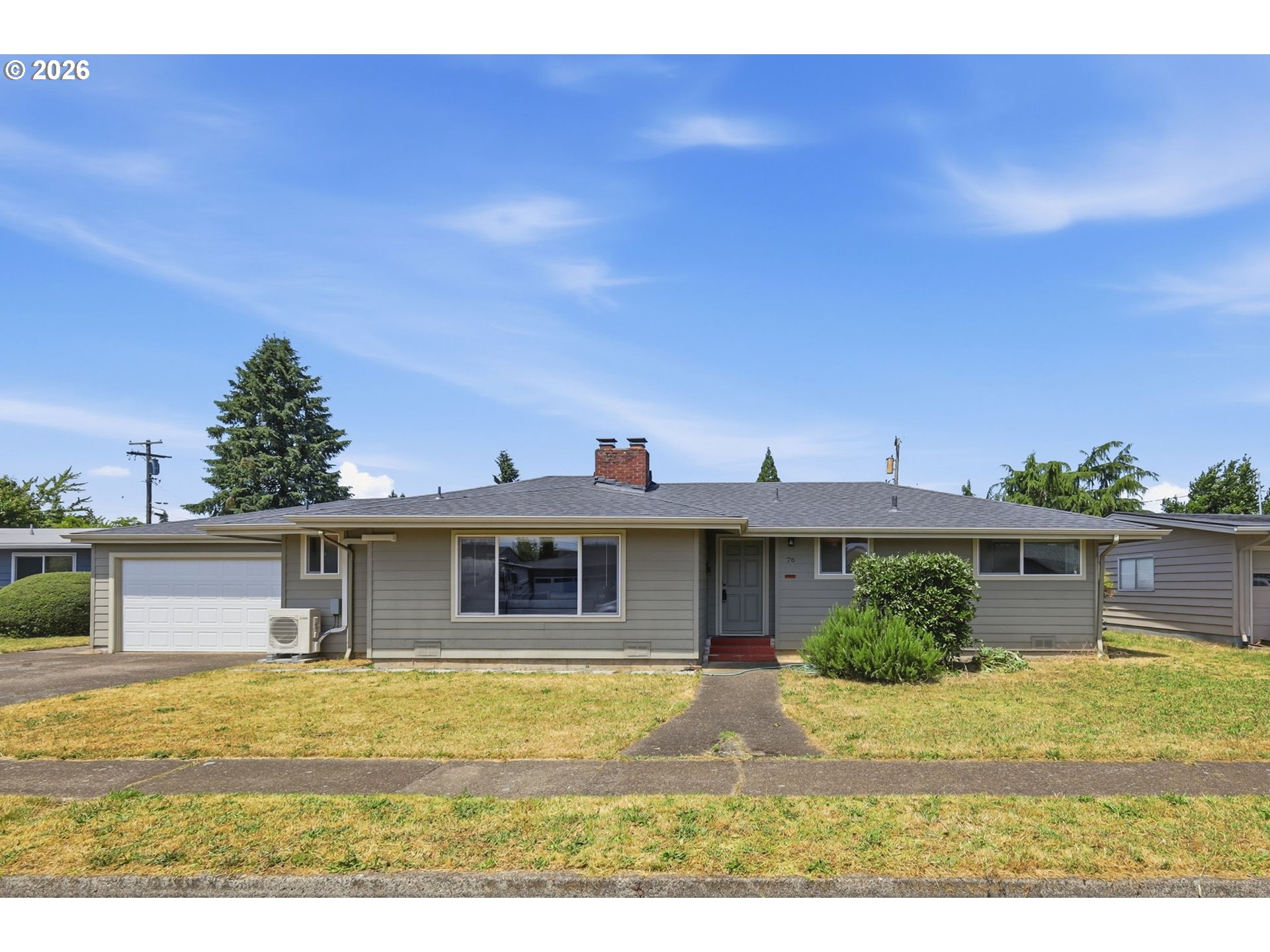 76 WOODLANE DR, Springfield, OR 97477