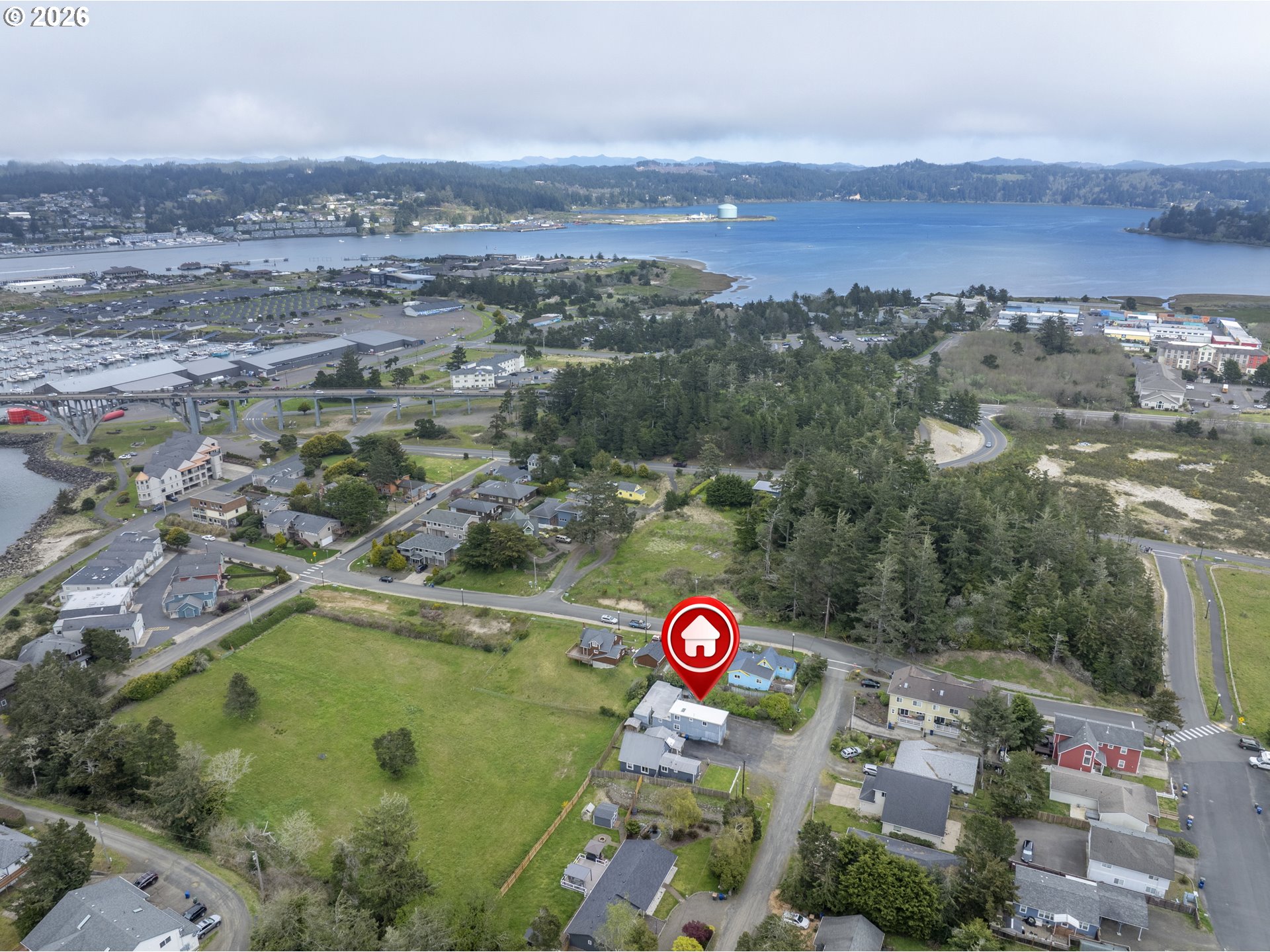 220 29TH ST, Newport, OR 97365