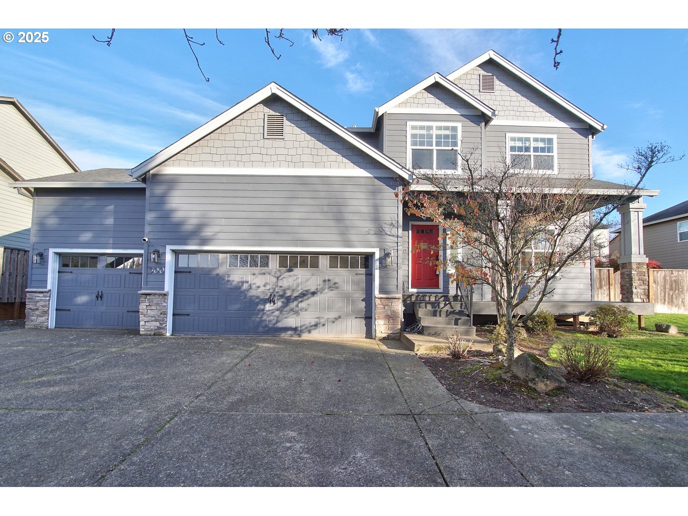 300 MT MAZAMA ST, McMinnville, OR 97128