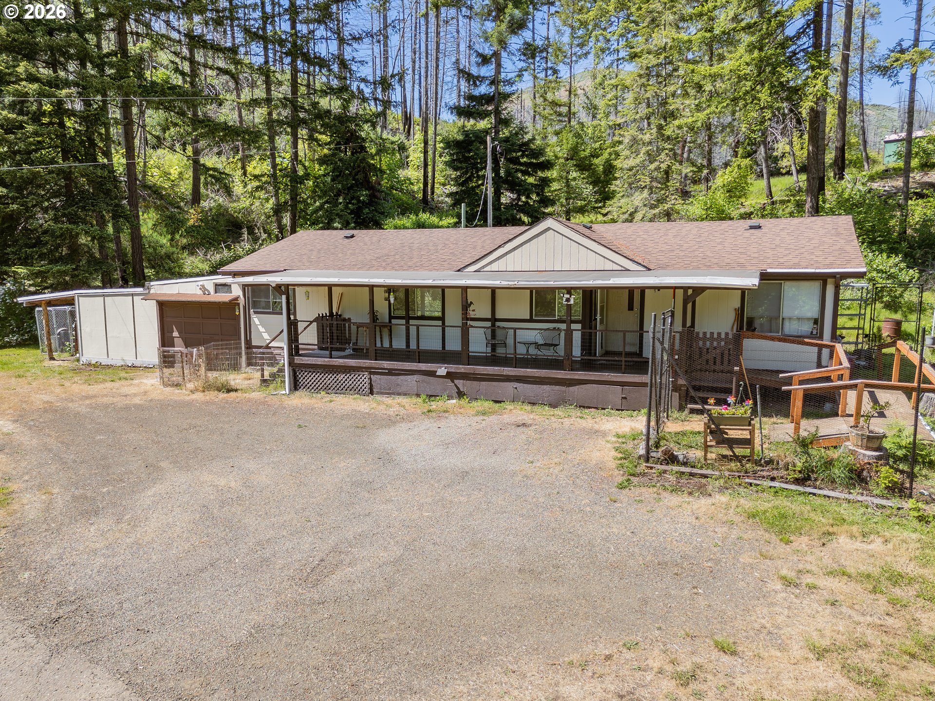 142 EVERGREEN SPRINGS LN, IdleyldPark, OR 97447