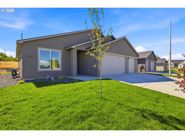 1291 KIMBER, Hermiston, OR 97838