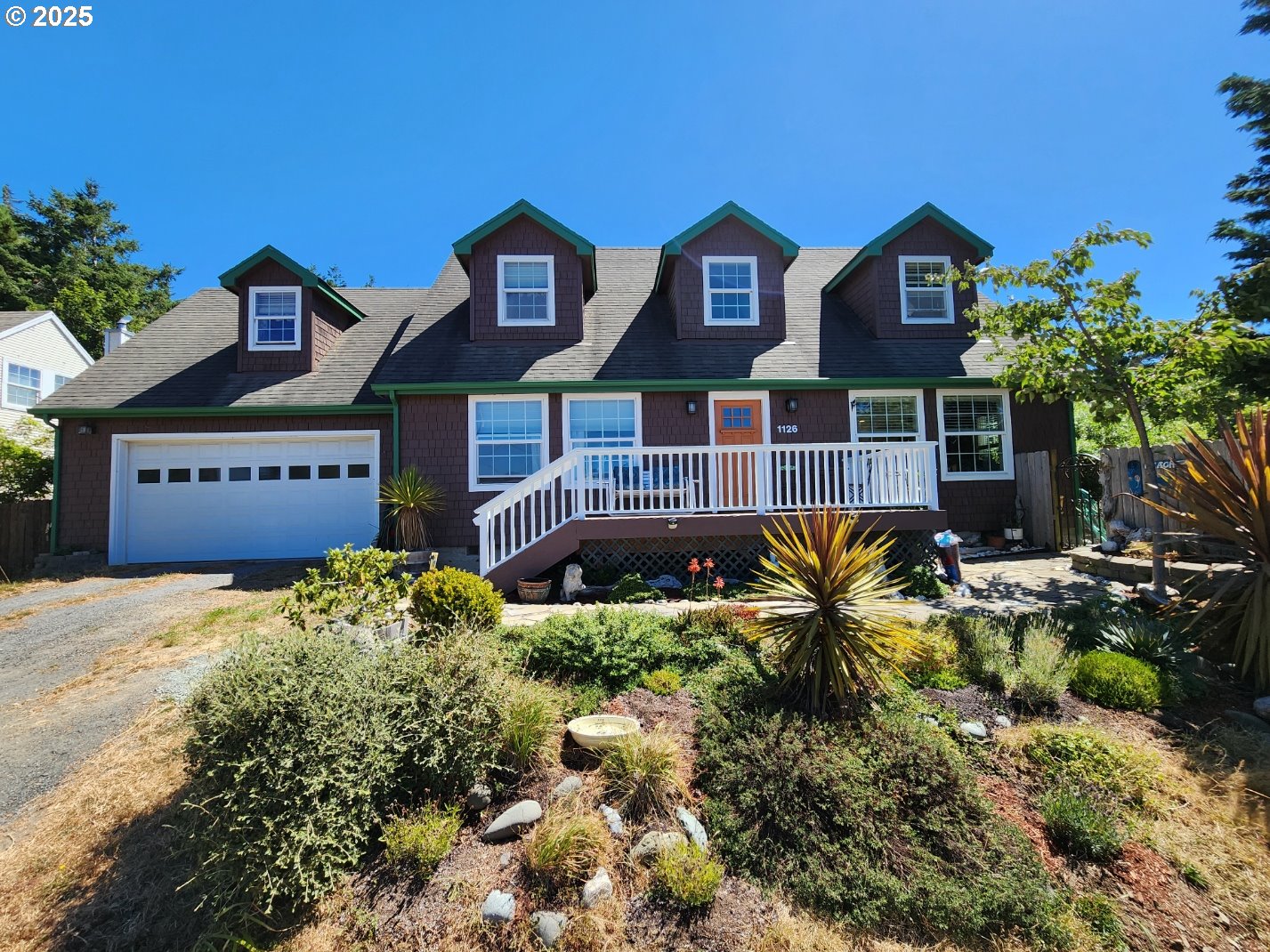 1126 WASHINGTON ST, PortOrford, OR 97465
