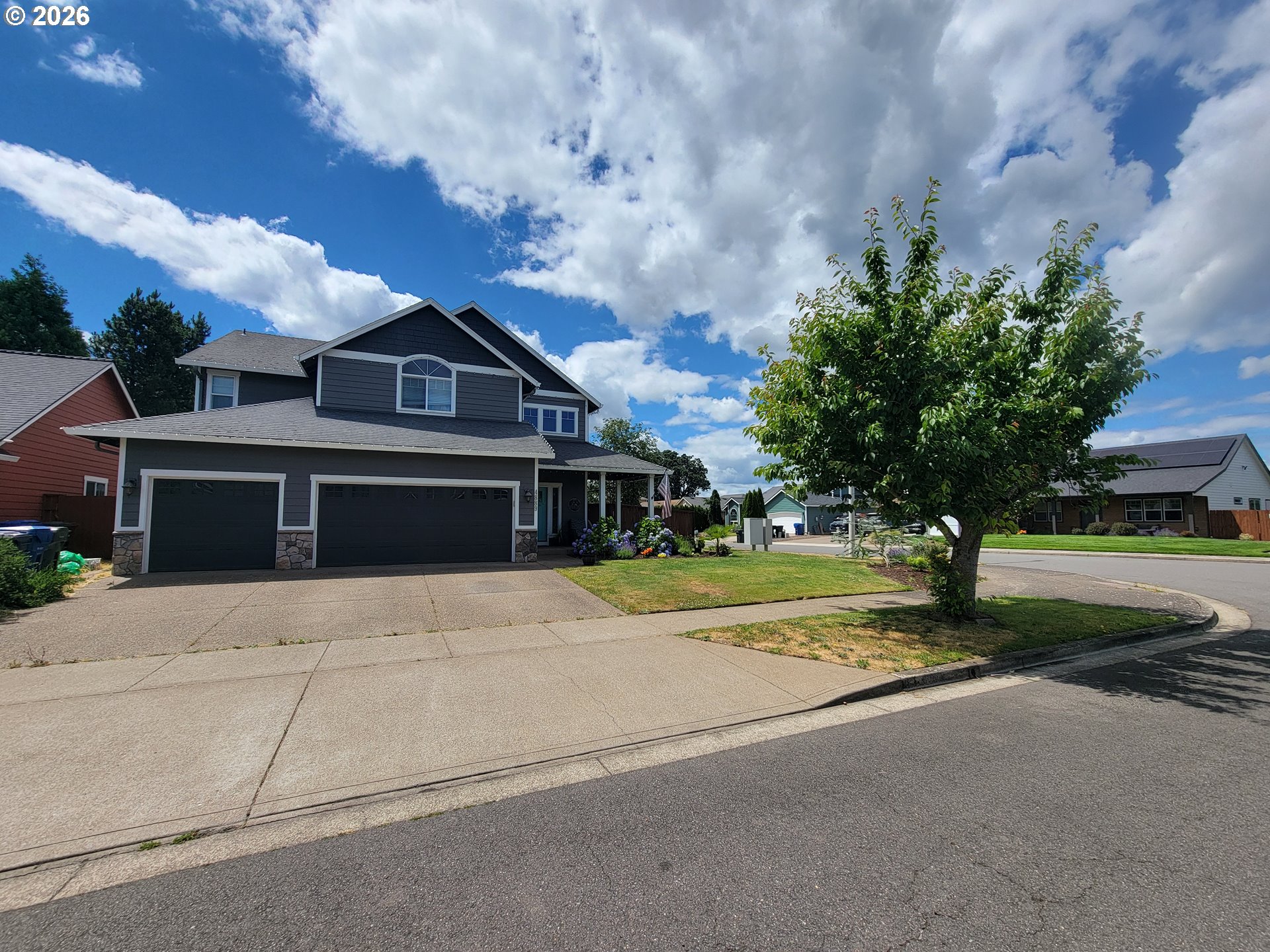 4889 WHITEWATER ST, Salem, OR 97305