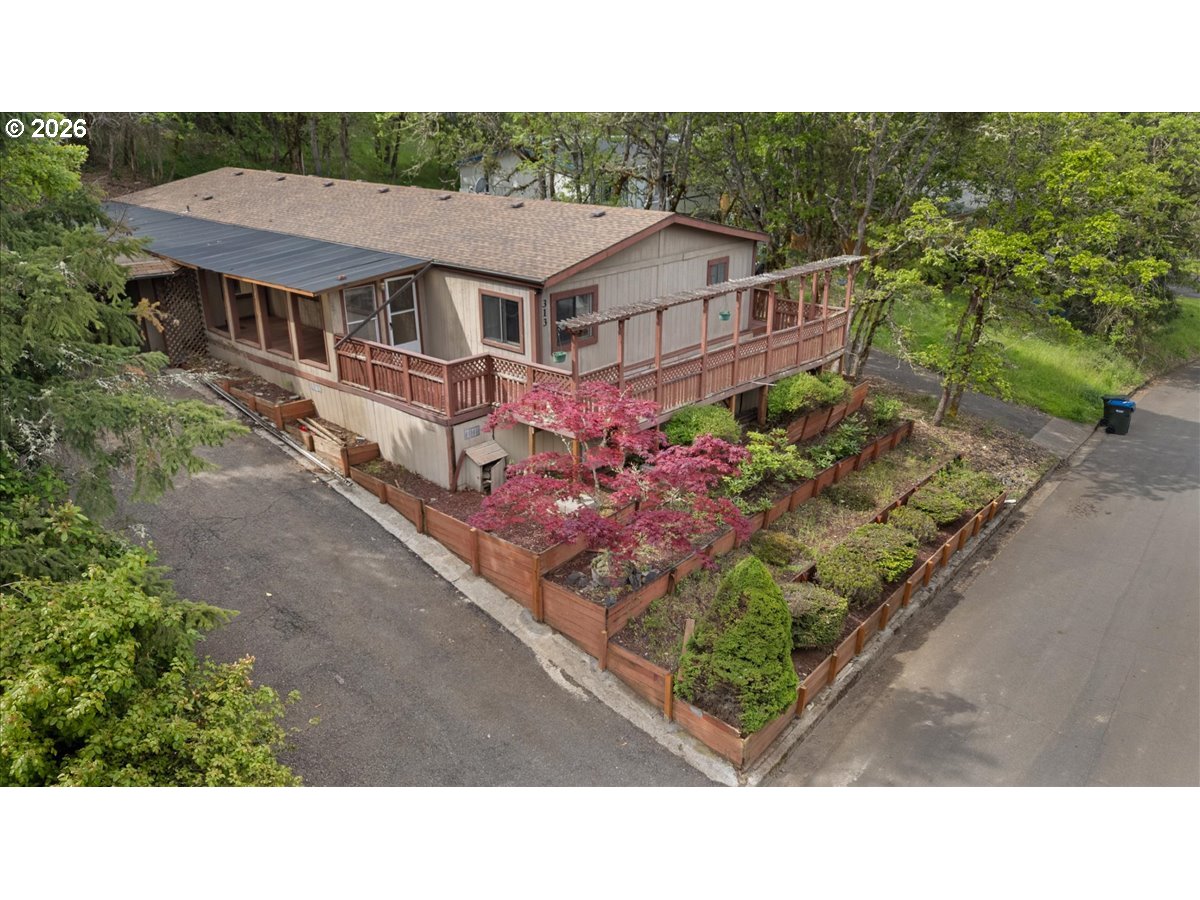 313 KIRBY AVE, Roseburg, OR 97470