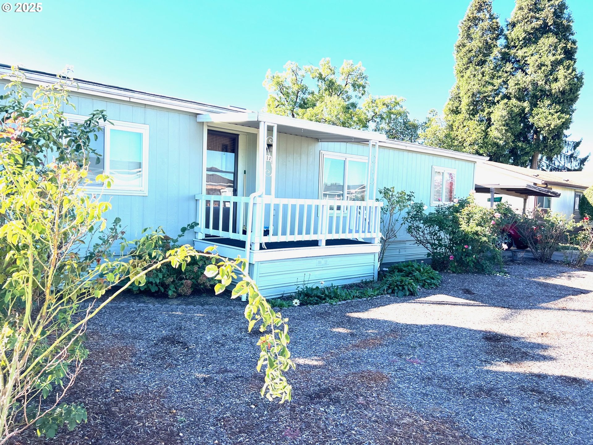 2150 LAURA ST, Springfield, OR 97477