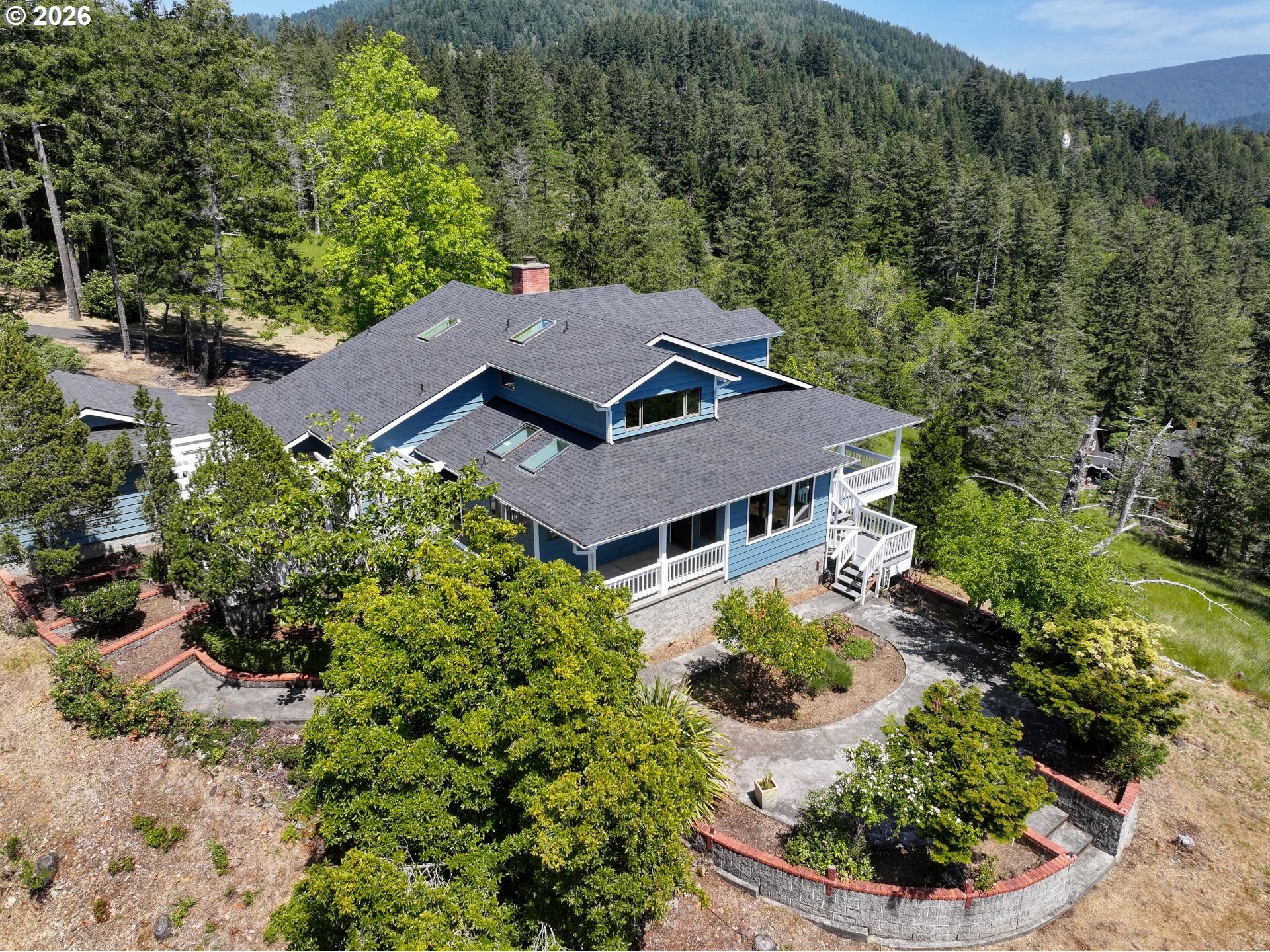 95822 QUAIL MOUNTAIN RD, GoldBeach, OR 97444