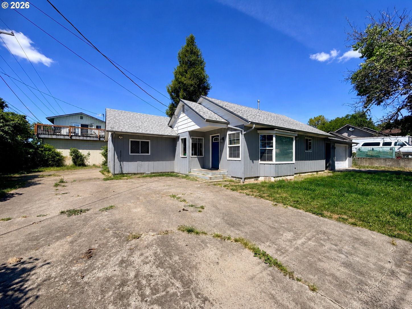 1688 EDEN ST, Roseburg, OR 97470