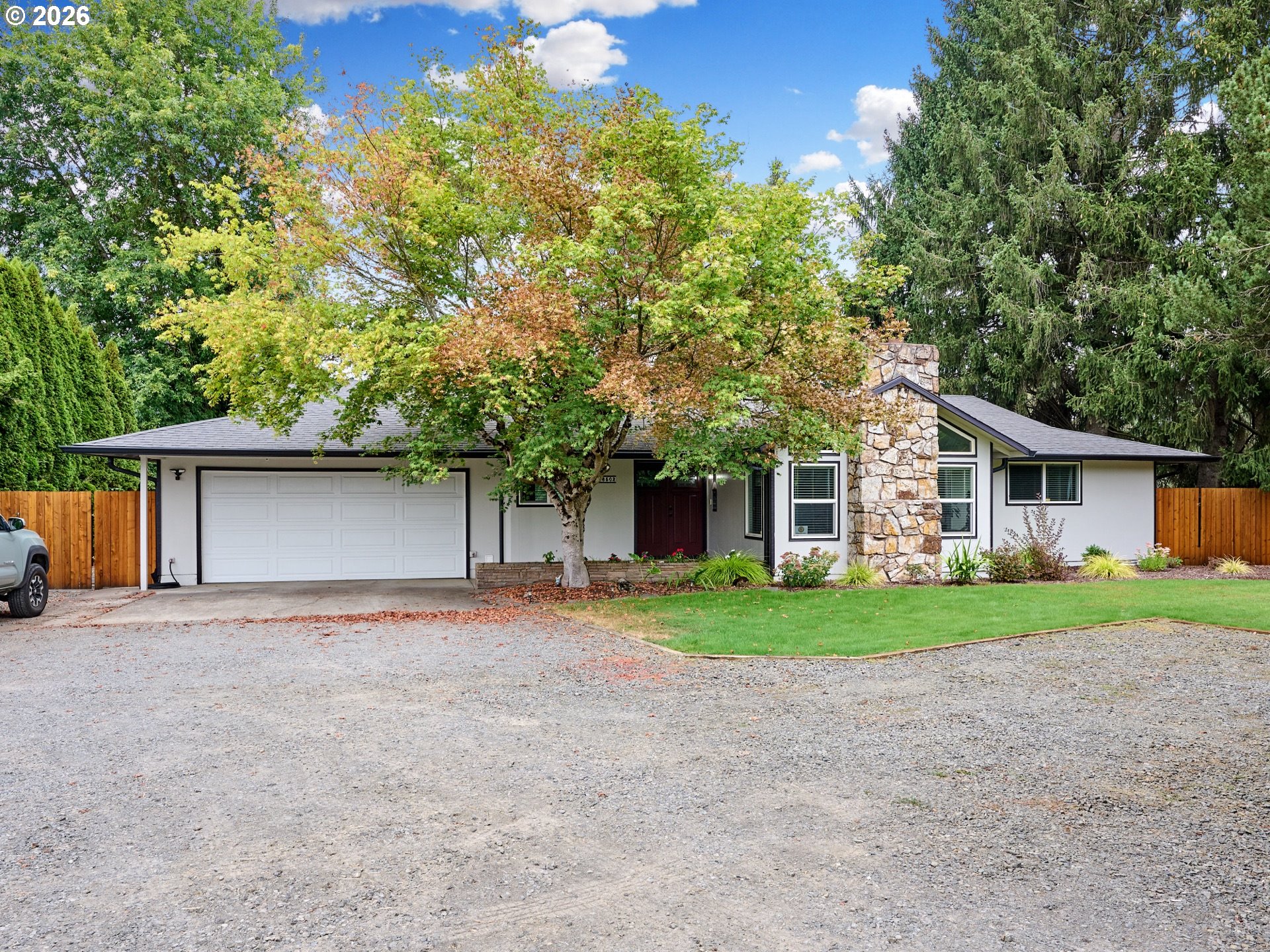 28502 HIGHWAY 213, Molalla, OR 97038