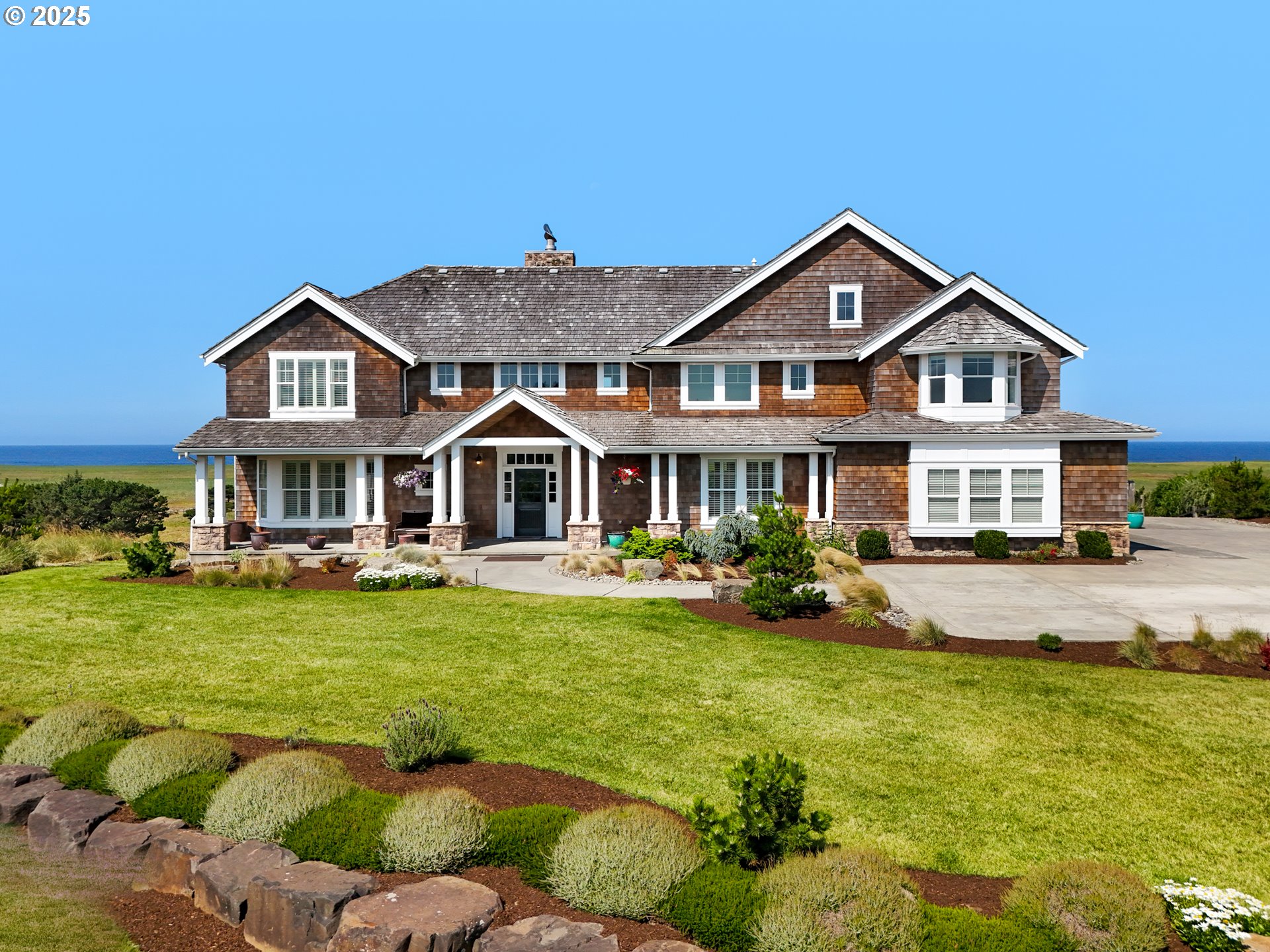 89062 PINEHURST RD, Gearhart, OR 97138