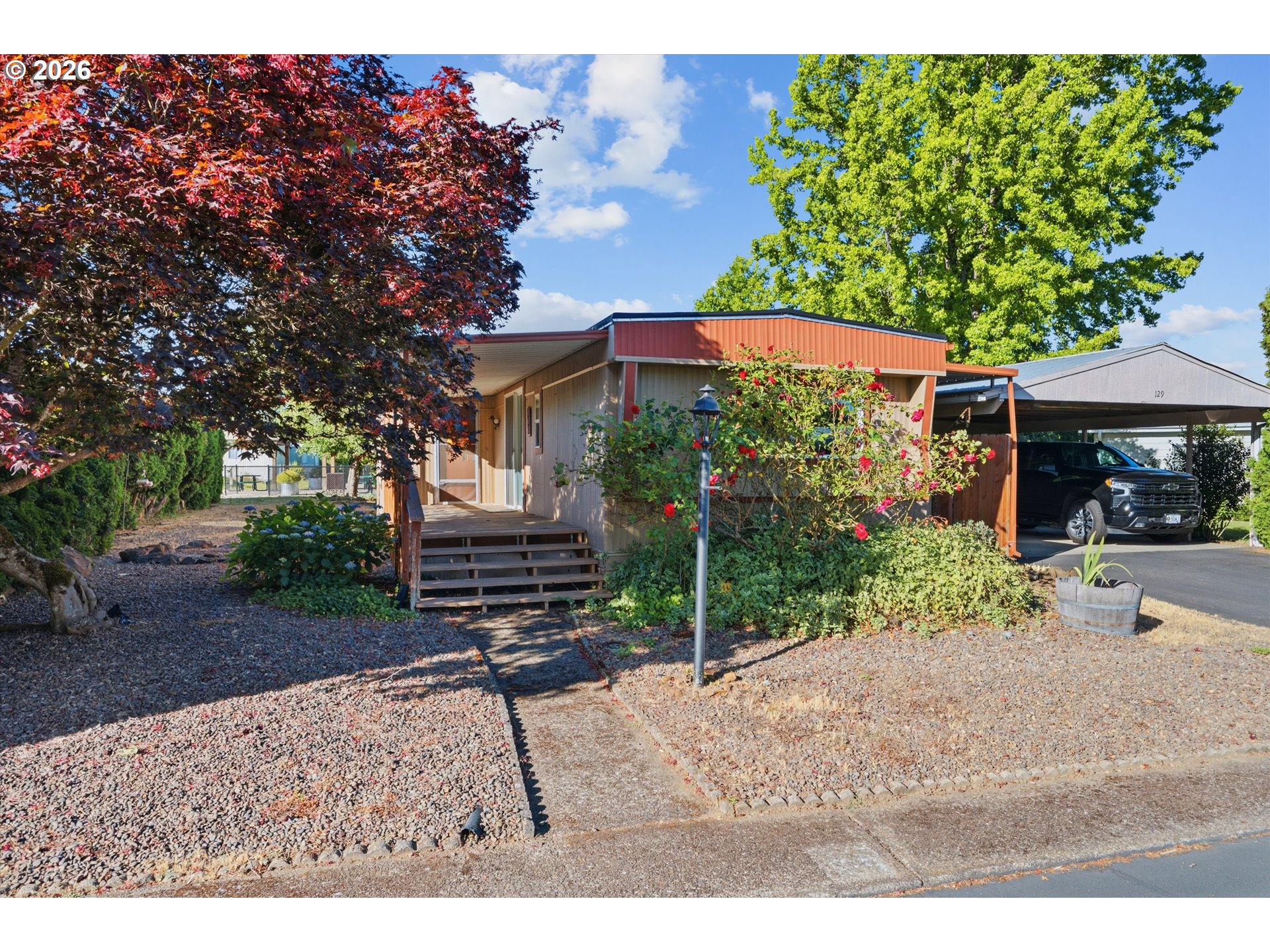 450 Lacreole DR, Dallas, OR 97338