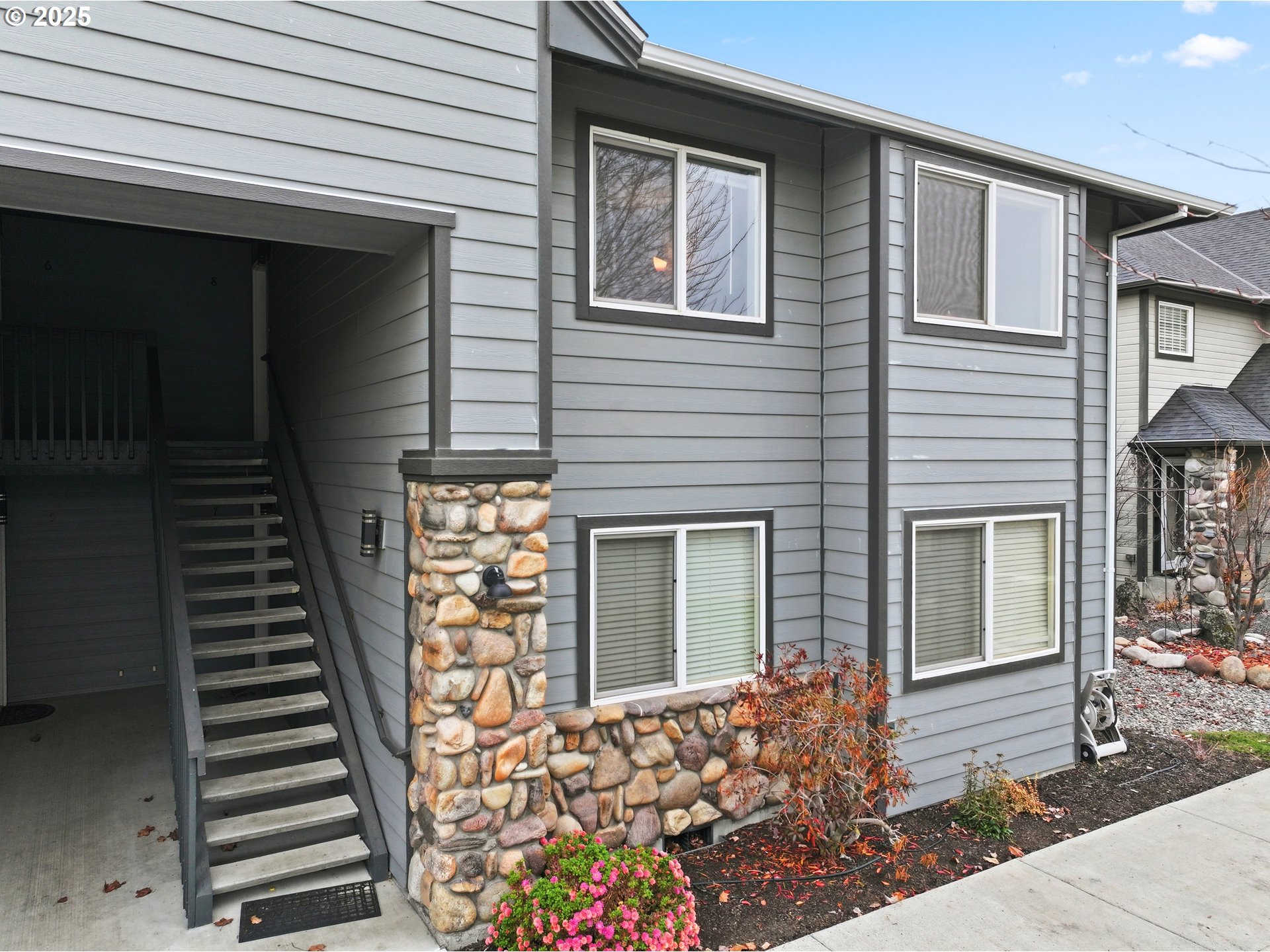 260 LONE PINE LN, TheDalles, OR 97058
