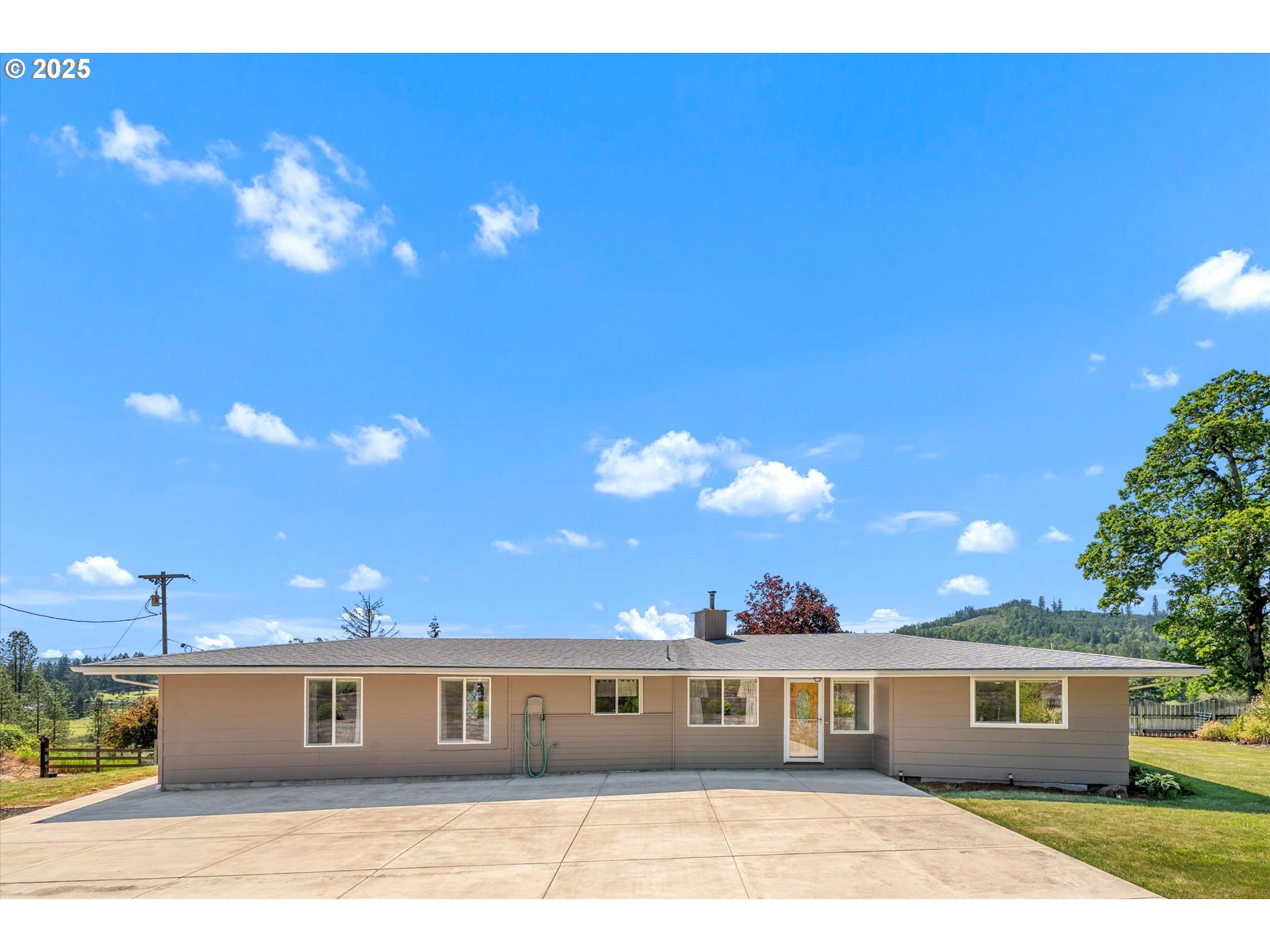 32117 BELLINGER SCALE RD, Lebanon, OR 97355