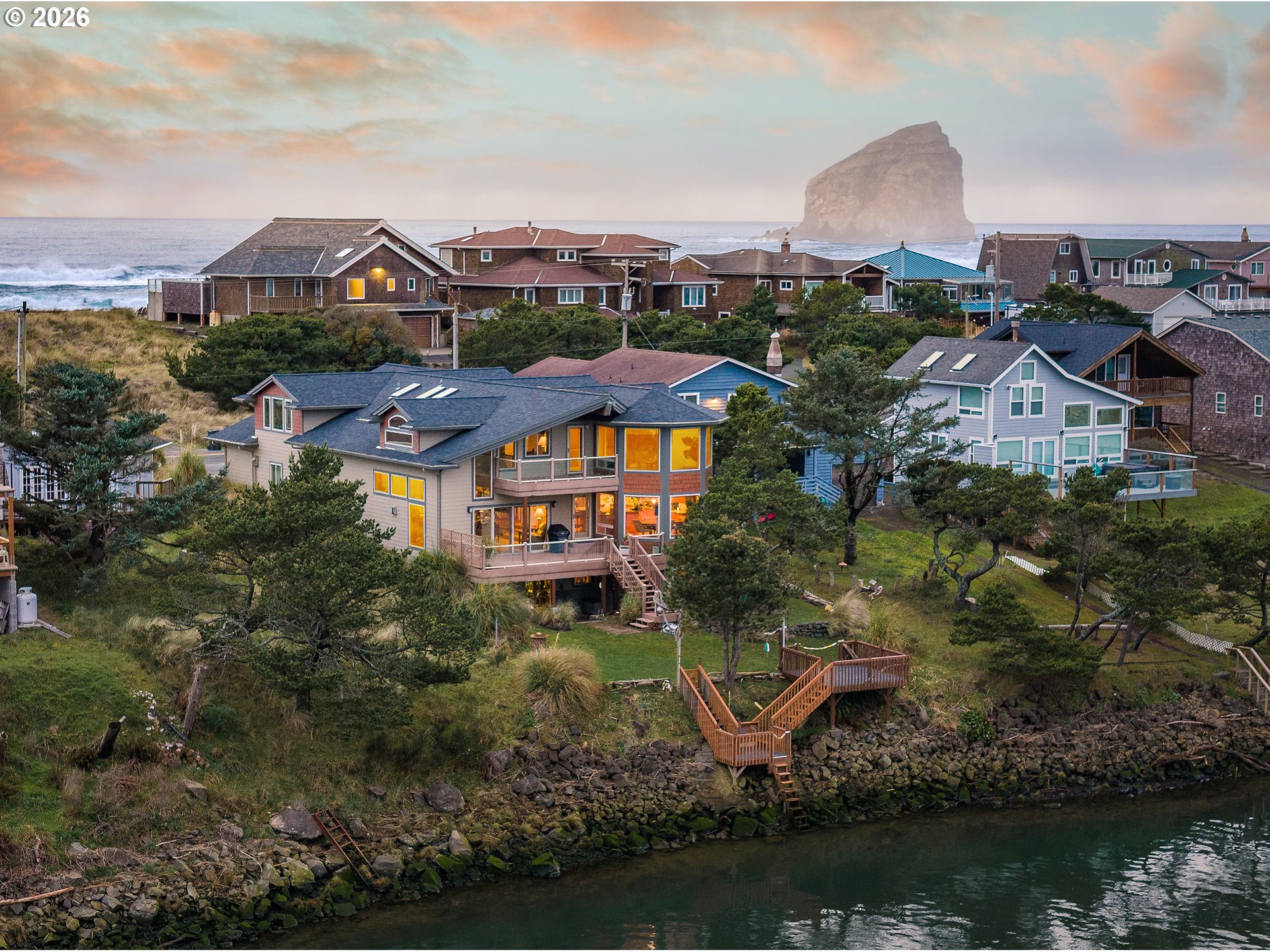35395 SUNSET DR, PacificCity, OR 97135