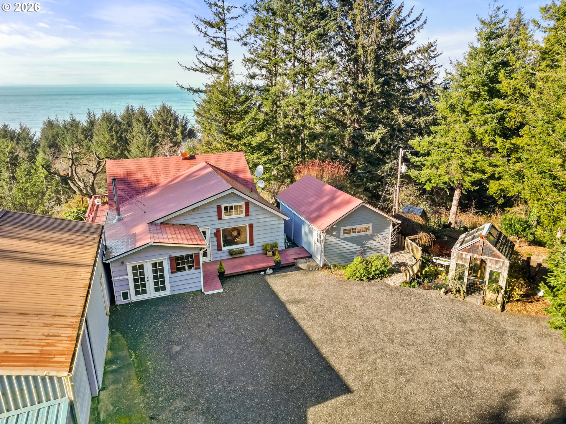 94104 BELLVIEW LN, GoldBeach, OR 97444