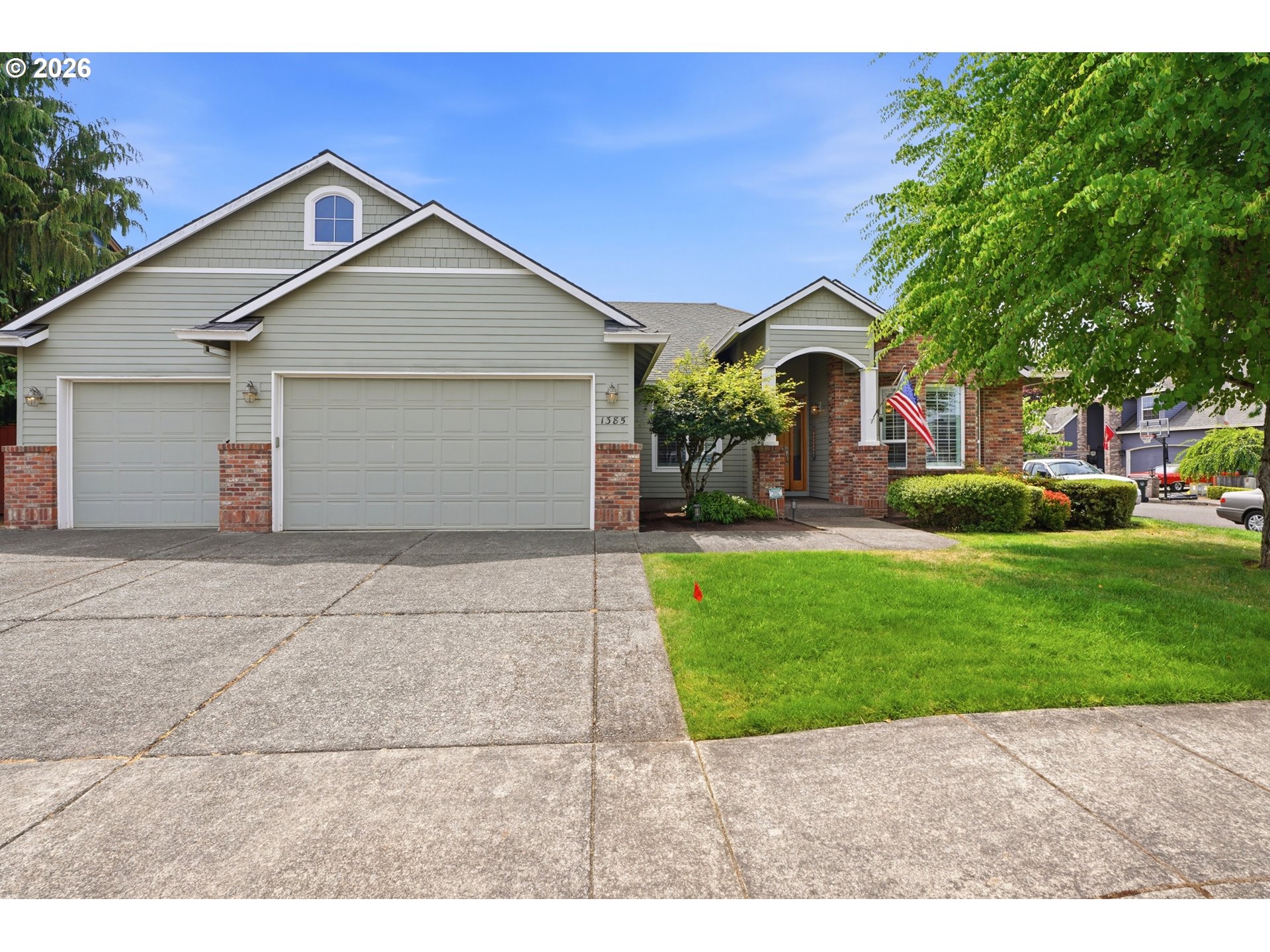 1385 12TH AVE, Canby, OR 97013