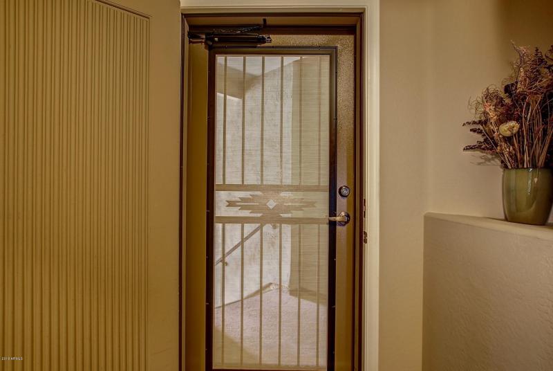 VTC 2064 SECURITY DOOR