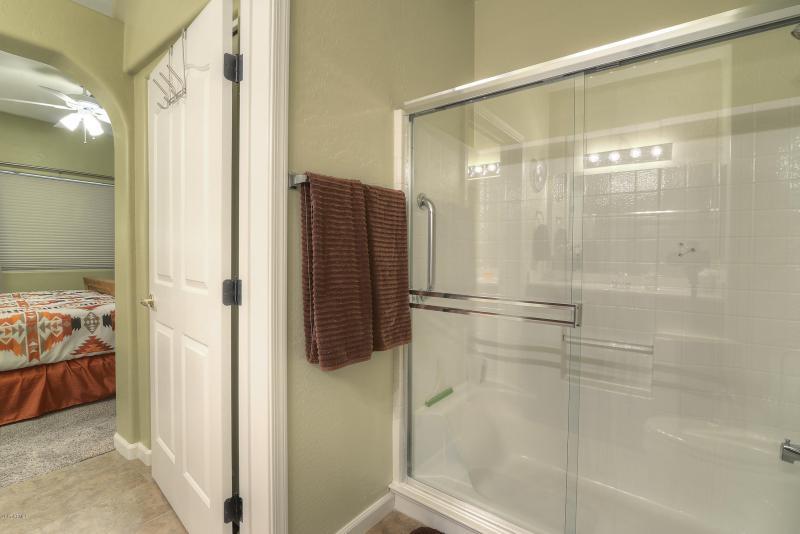 16307 E Arrow Dr Unit 106 (27)