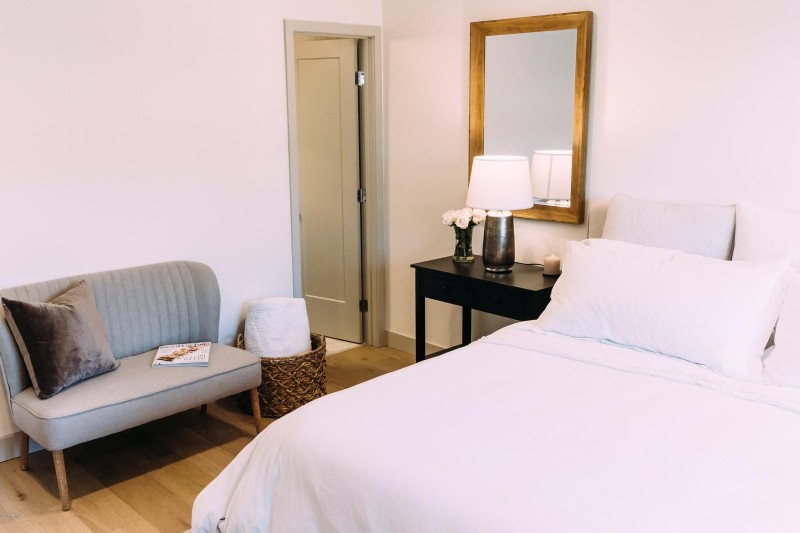 010DB513-5D2A-448B-810F-0F33B8E3200A