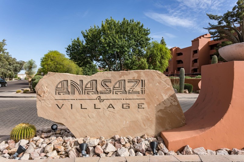 30_12212_N_Paradise_Village_Pkwy_030_mls