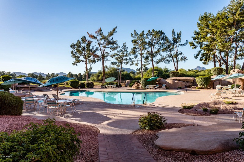 29_12212_N_Paradise_Village_Pkwy_029_mls