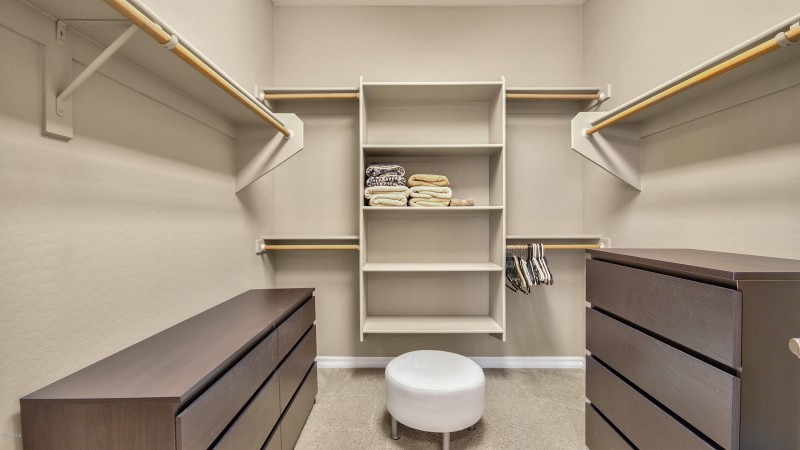 Walk in closet