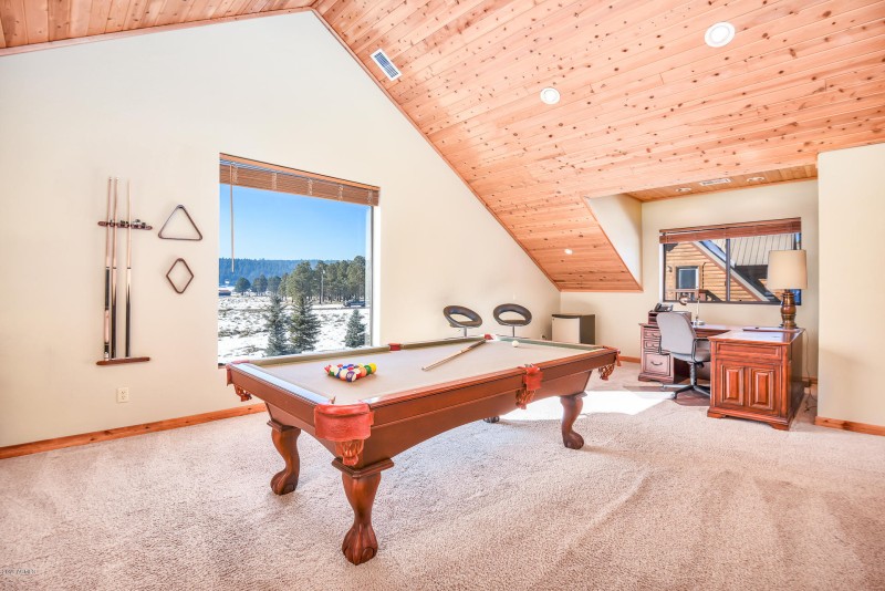 Carriage House Upstairs